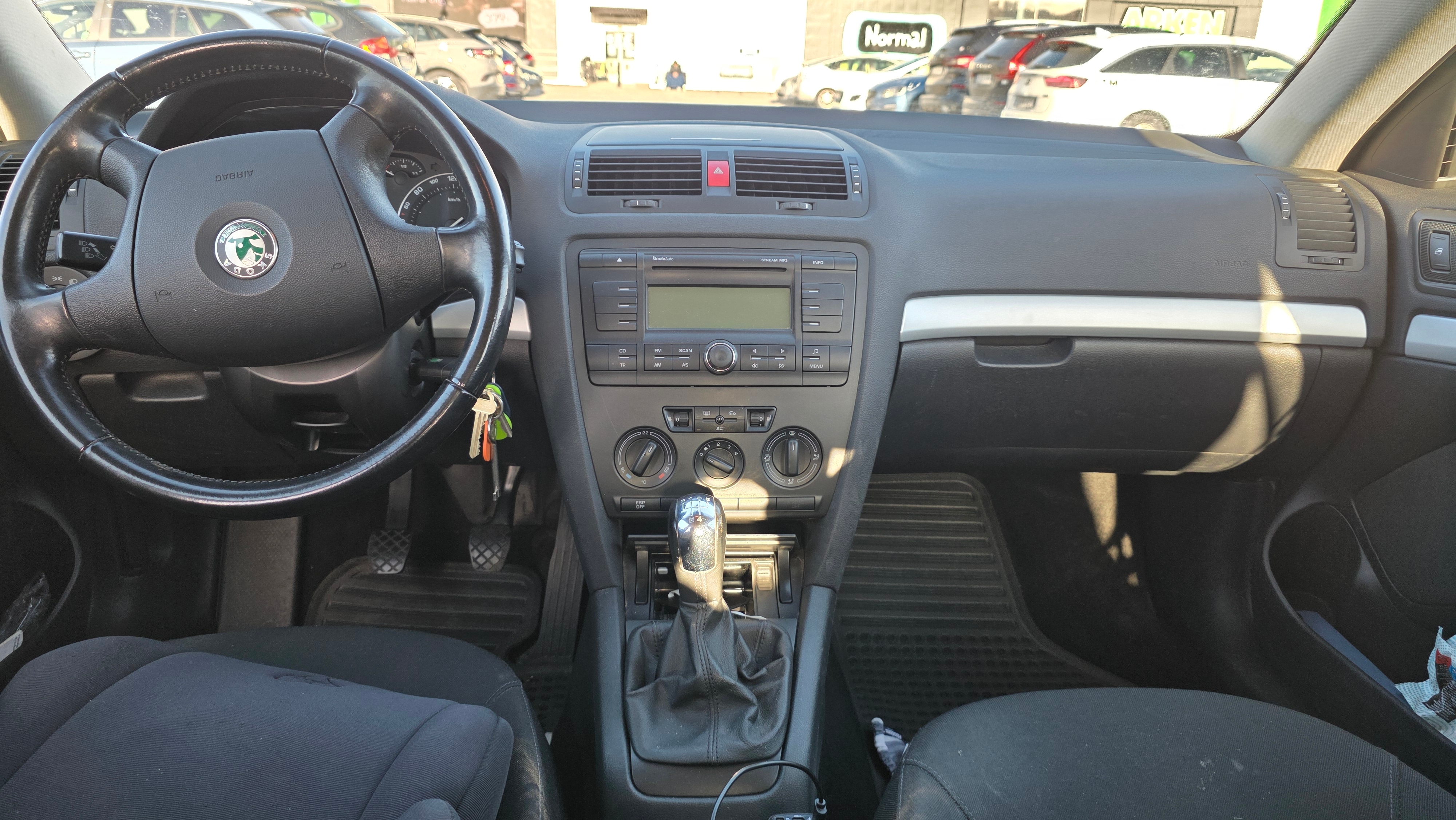 Skoda Octavia 1.6 MPI Manuell 2008, photo 5/6
