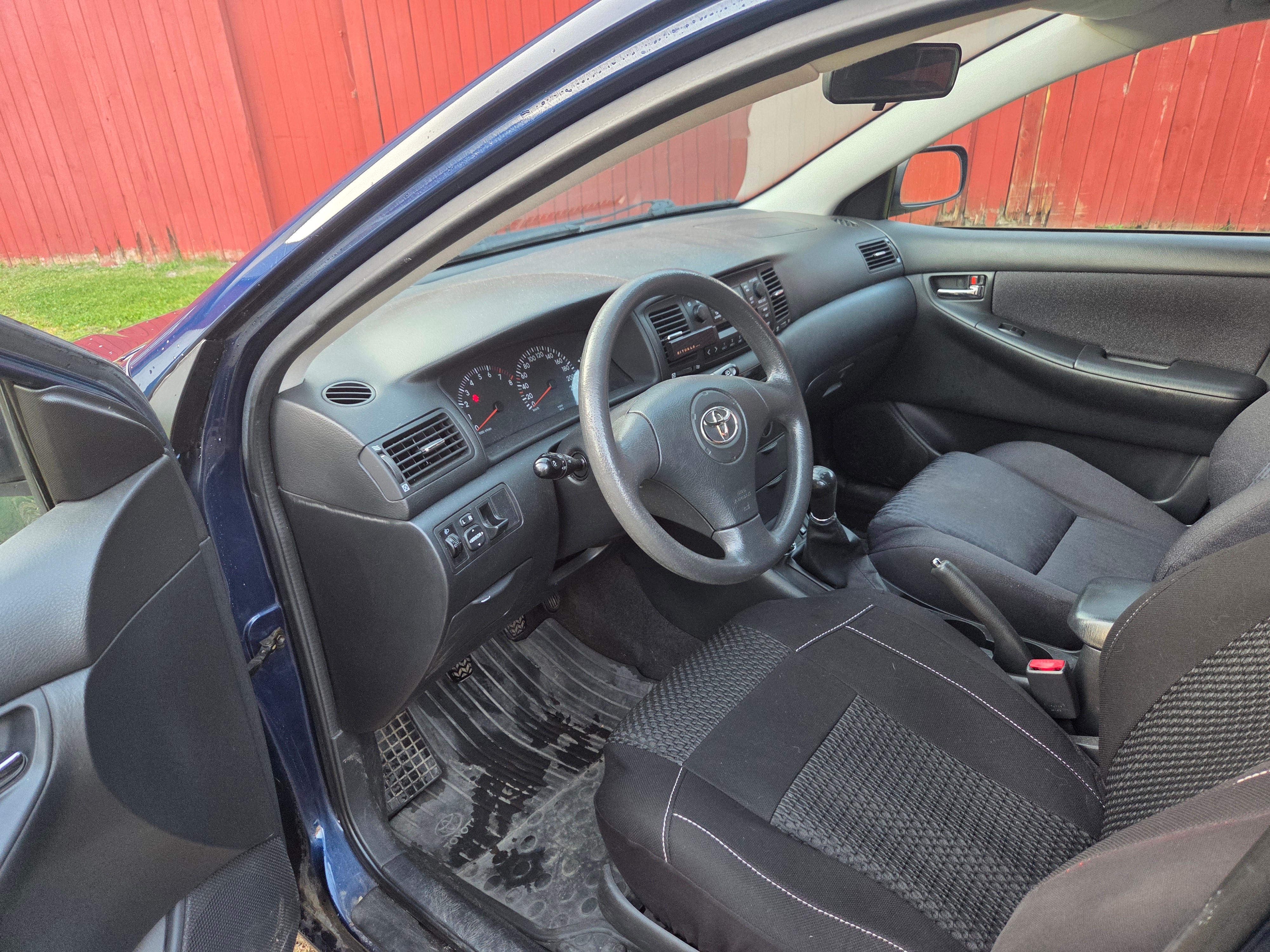Toyota Corolla 2004, photo 7/7