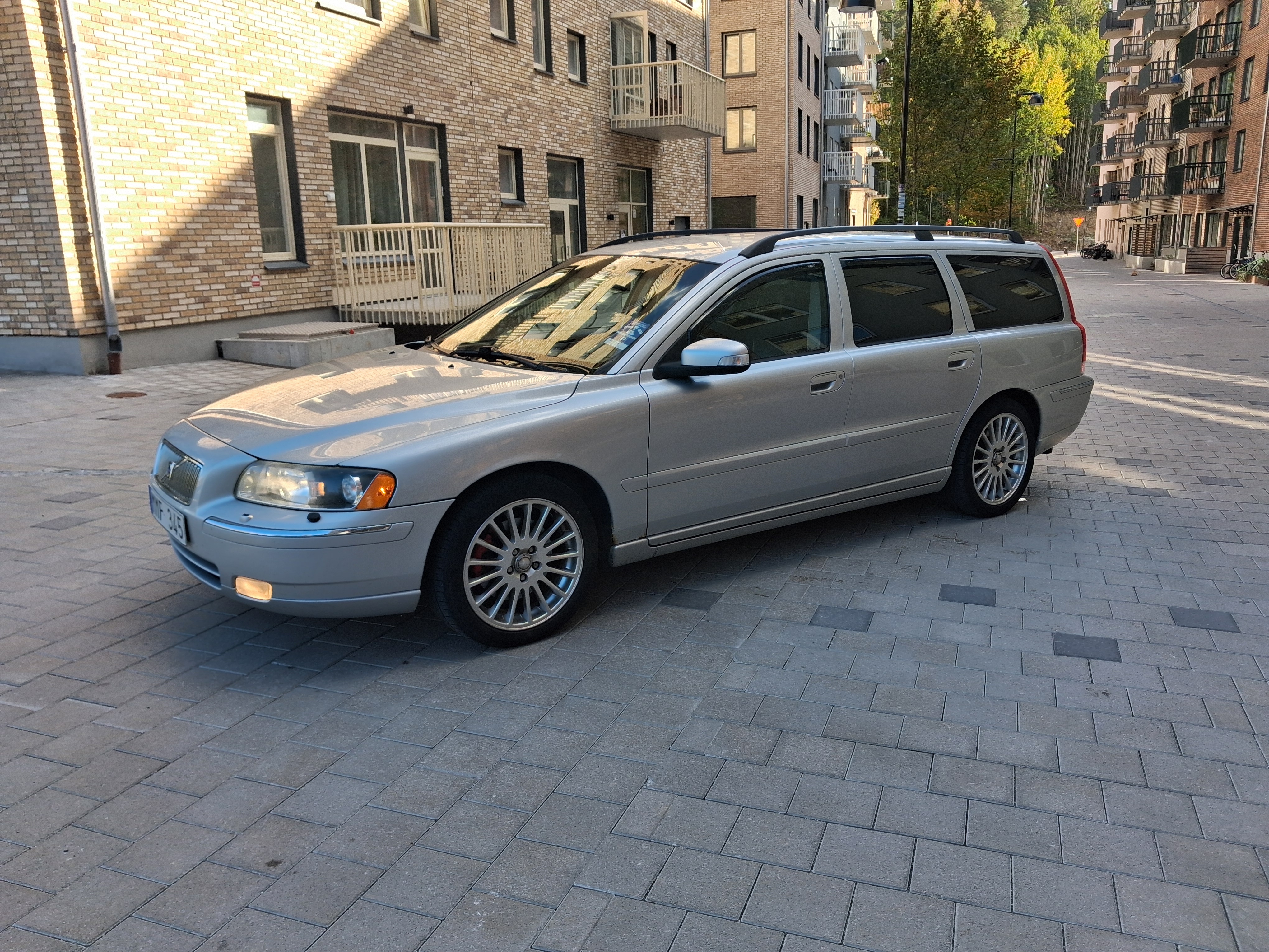 Volvo V70 2.5T 210hk Summum Dragkrok 2007, bild 2/10