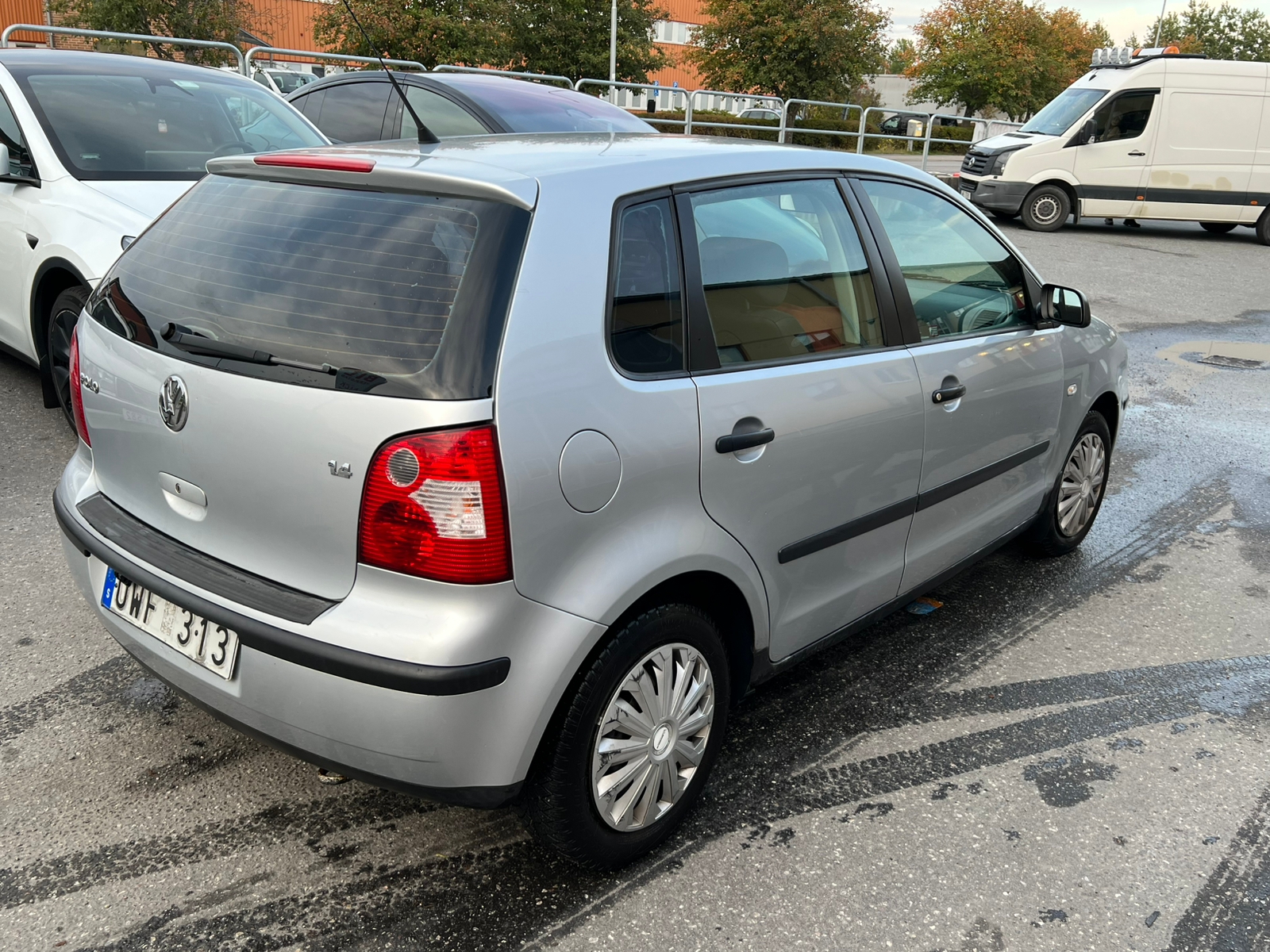 Volkswagen Polo 3-dörrar 1.4 Manuell 2004, bild 4/5