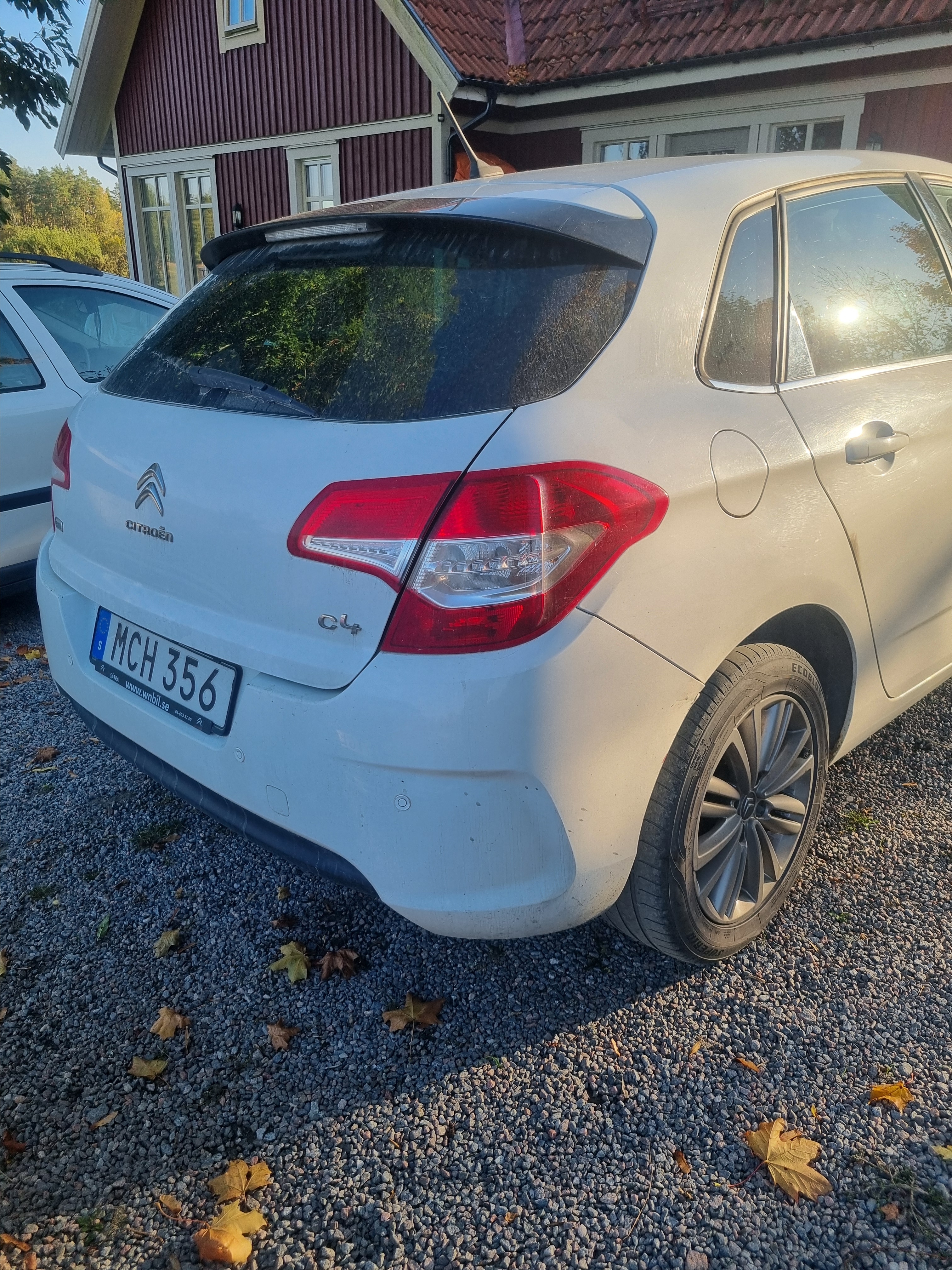 Citroen C4 1.6 e-HDi Airdream EGS 2011, photo 4/10