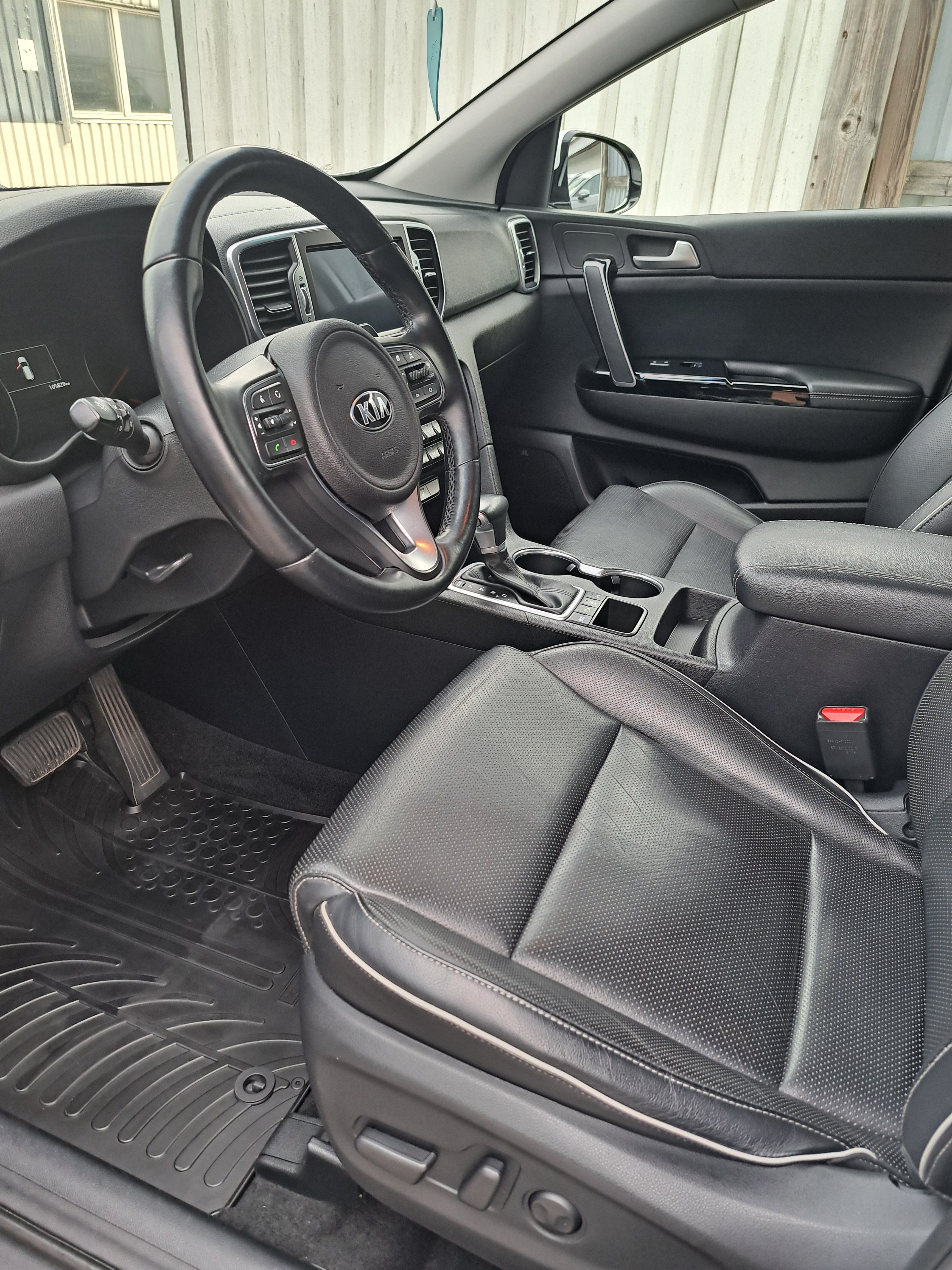 Kia Sportage 1.7 CRDi 2017, kuva 7/10