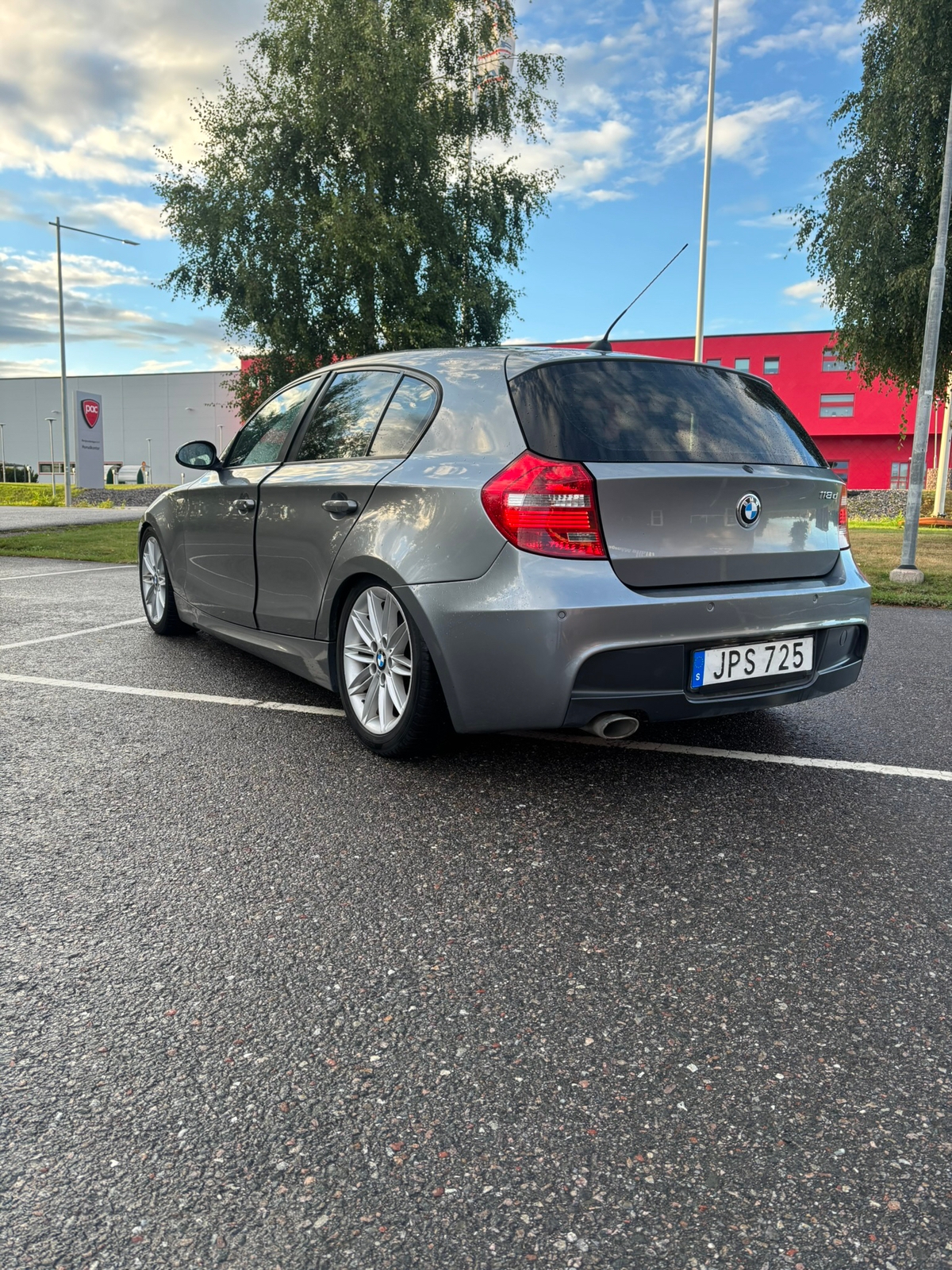 BMW 118 d 5-dörrars Manuell 2009, kuva 4/10
