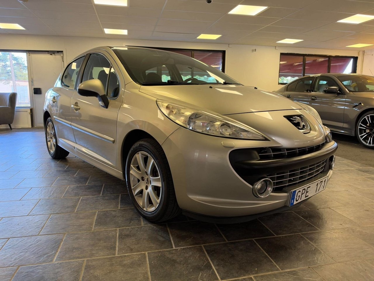Peugeot 207 5-dörrar 1.6 2008, photo 6/10