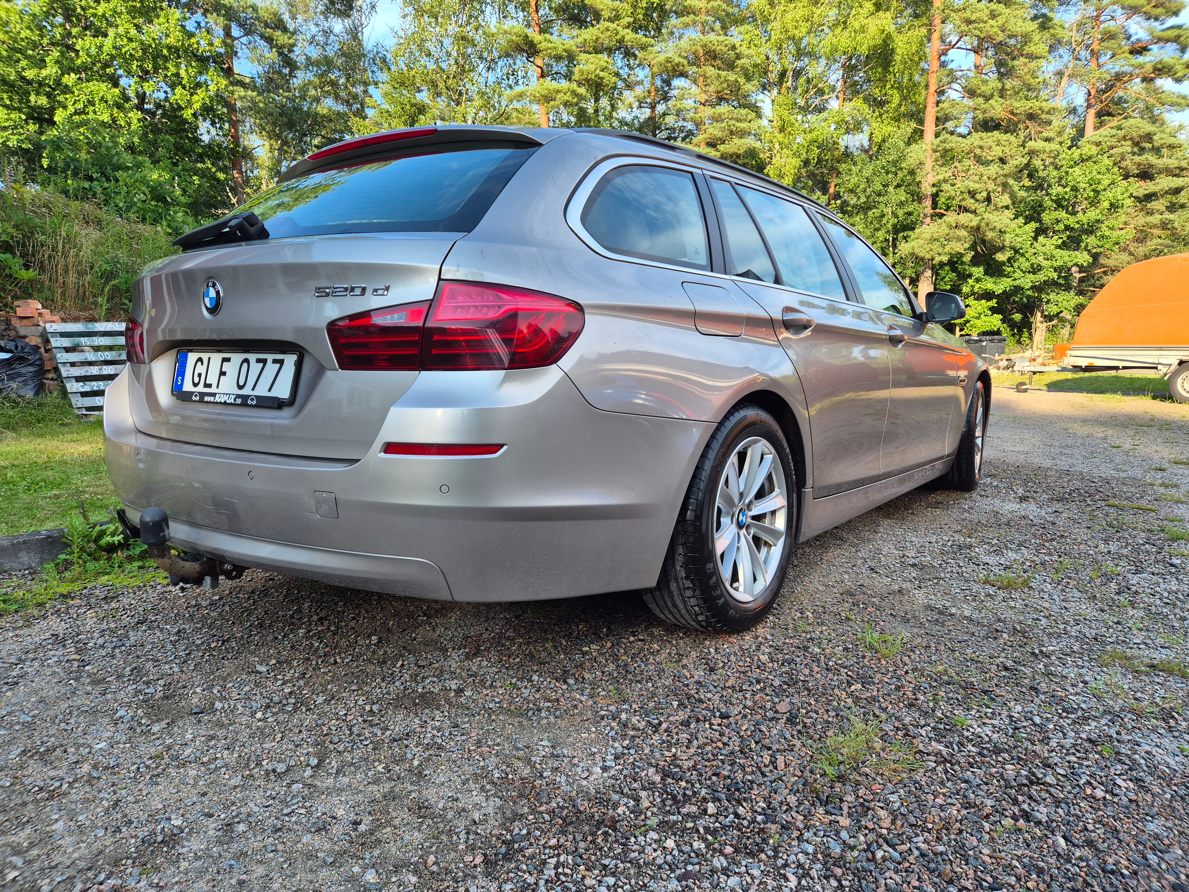 BMW 520 d Touring Manuell 2014, photo 3/7