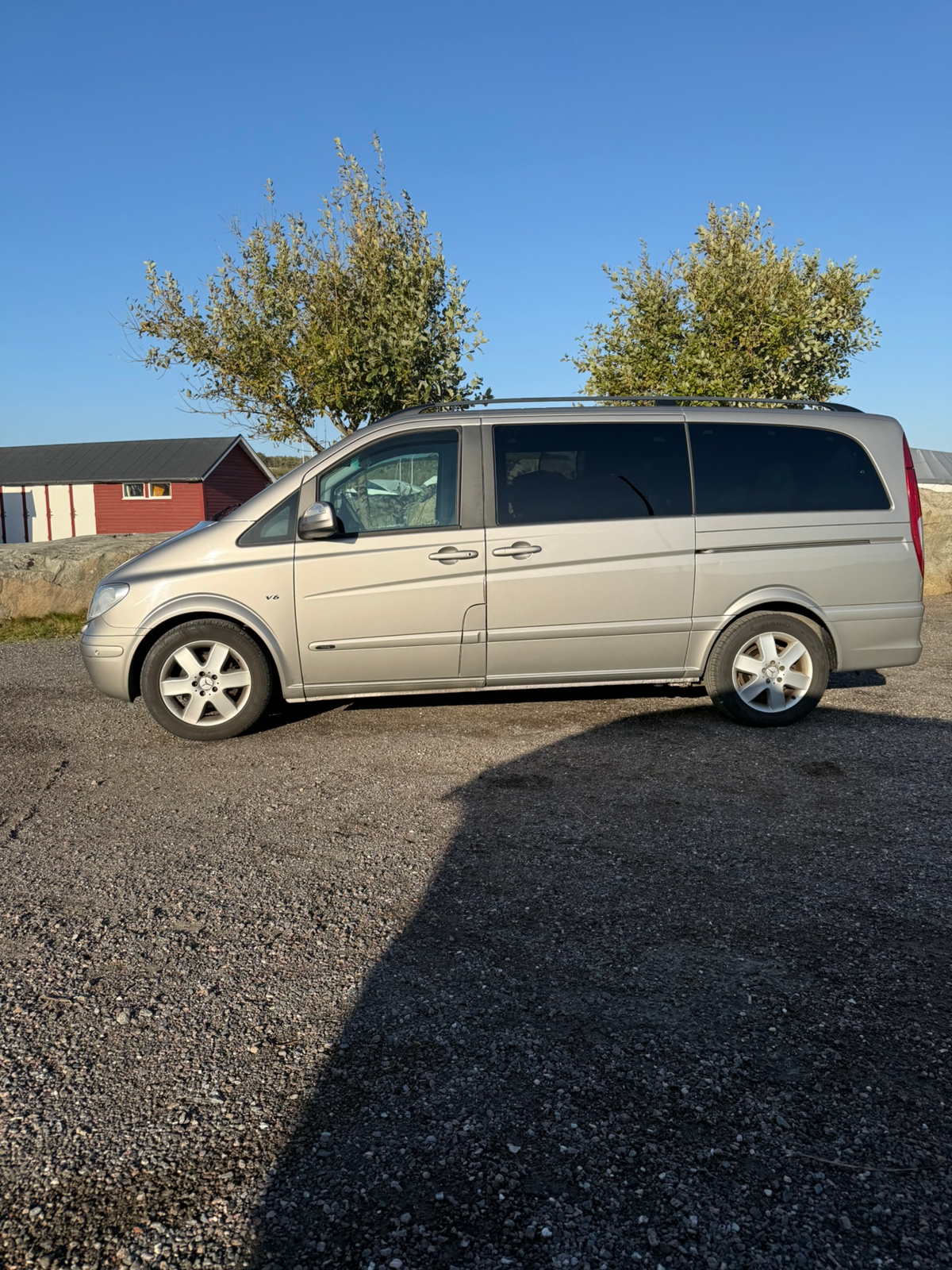 Mercedes-Benz Viano 2010, photo 3/10