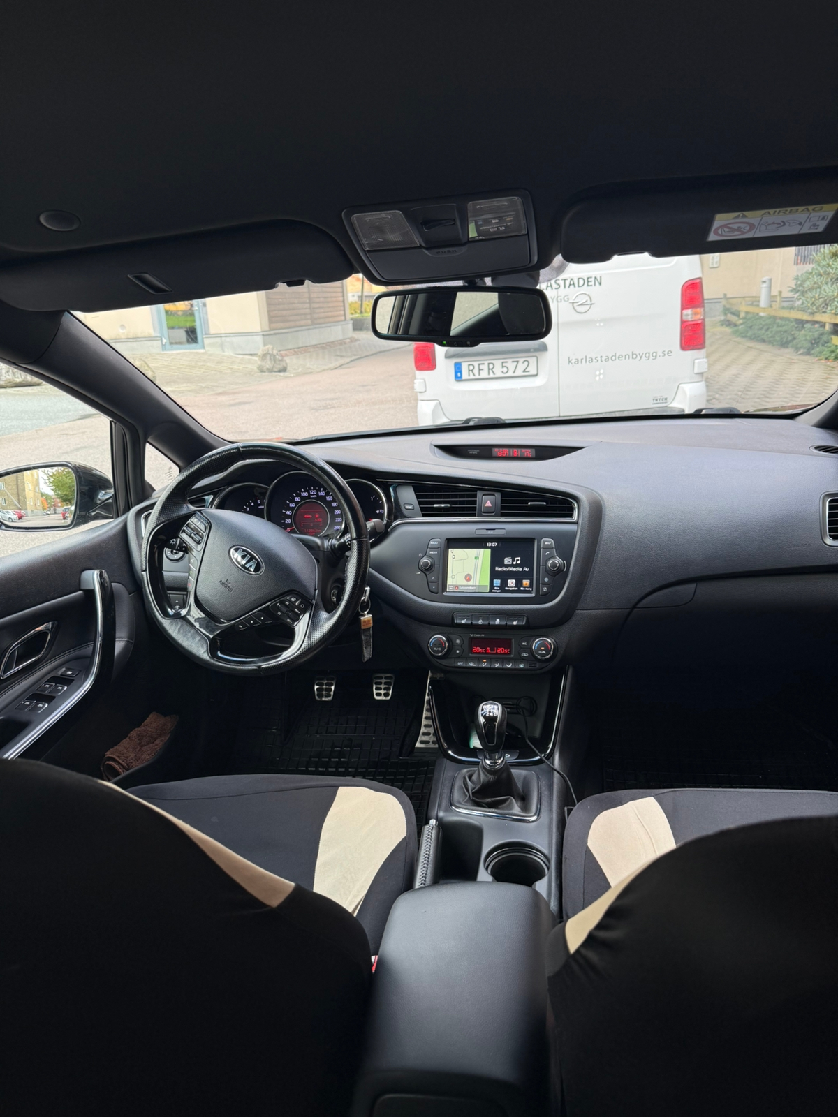 Kia Ceed _sw 1.6 CRDi Manuell 2017, kuva 6/9