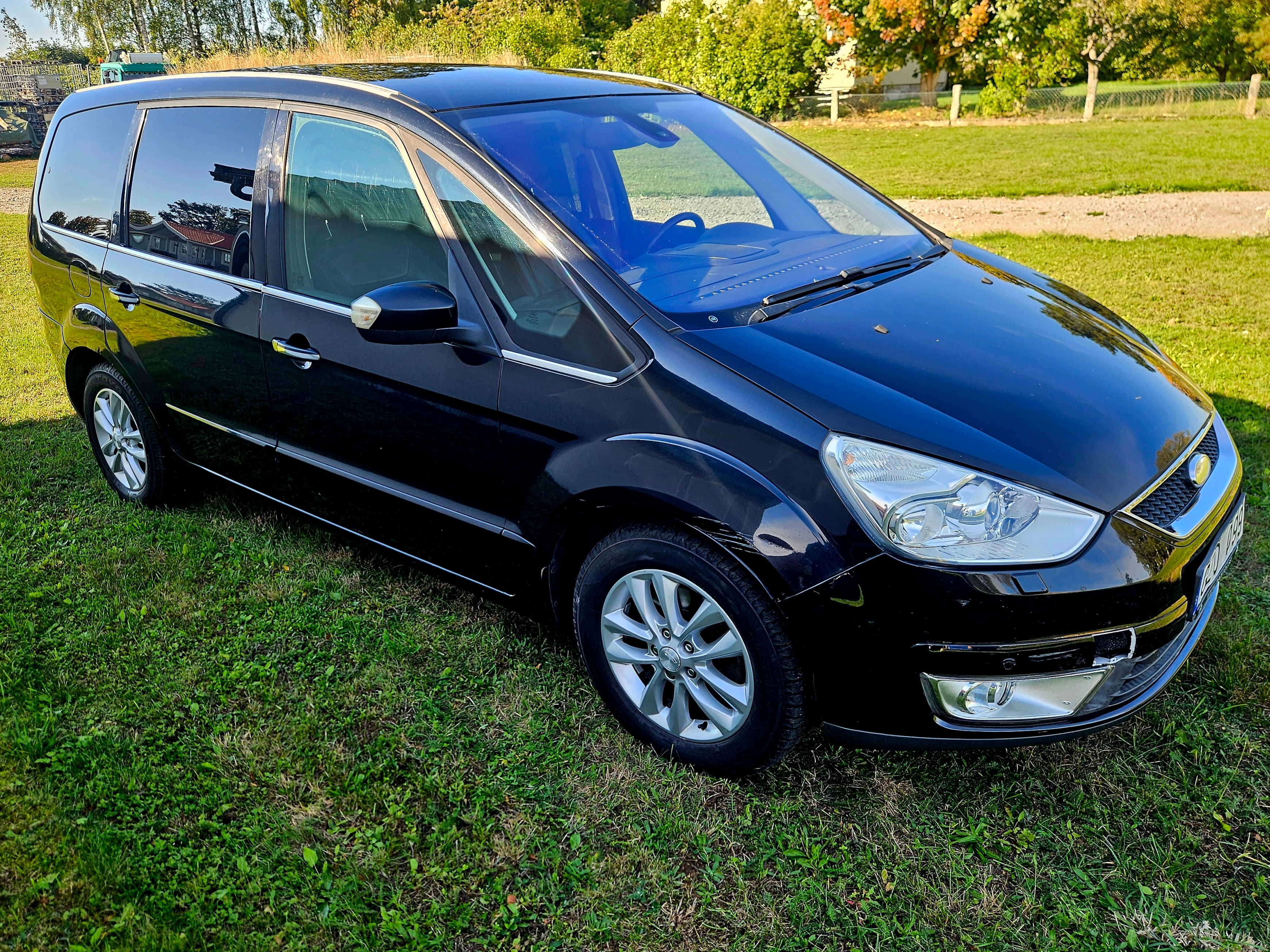 Ford Galaxy 2.0 TDCi Manuell 2008, bild 2/10