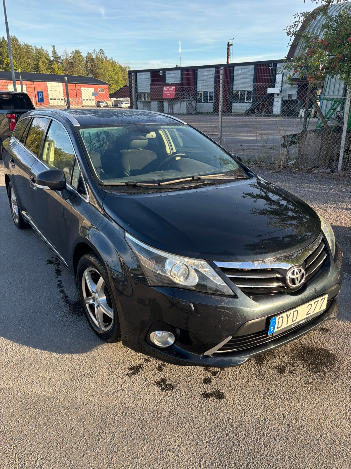 Toyota Avensis Kombi 2.0 Multidrive S 2013, photo 4/9