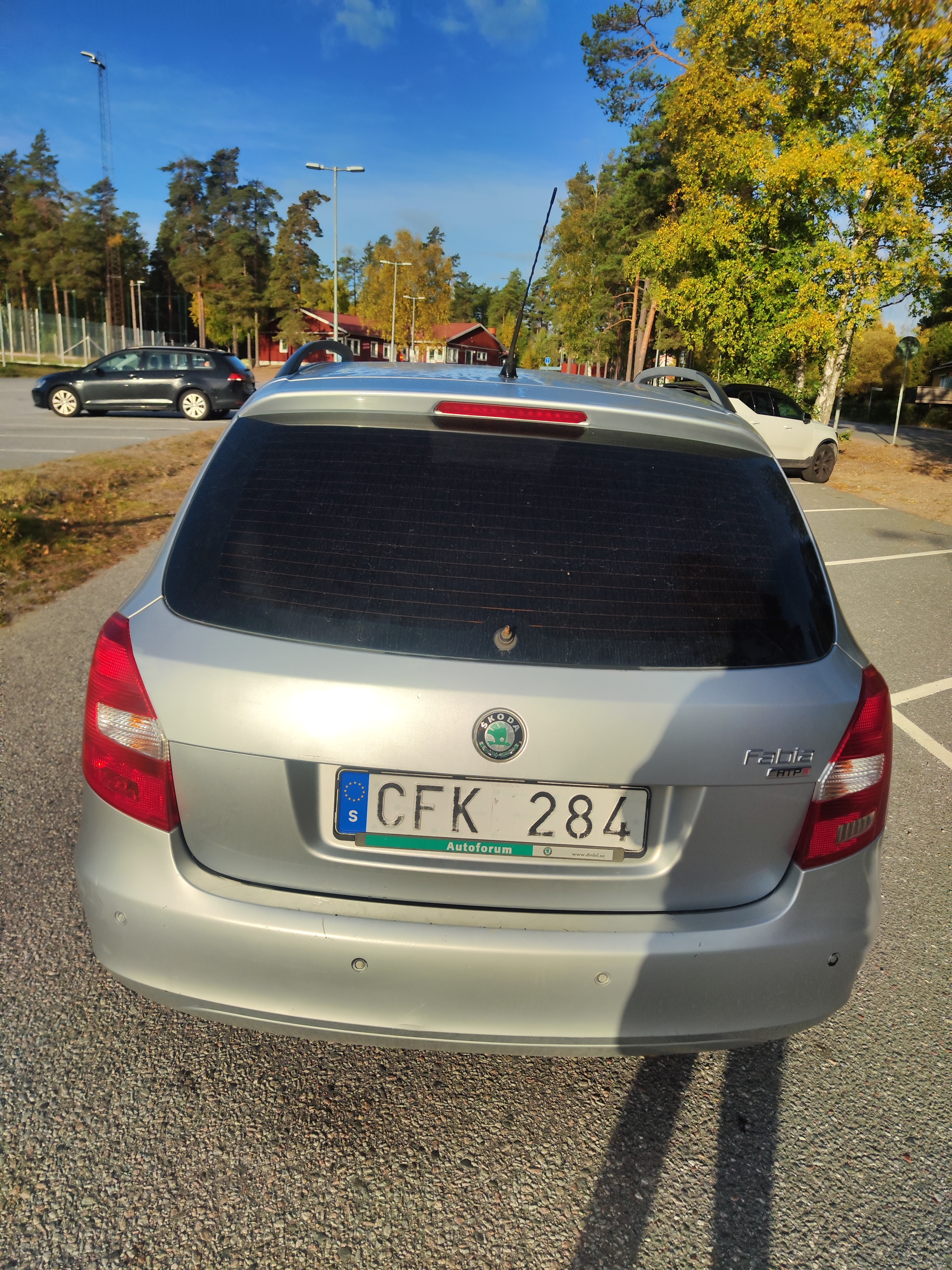 Skoda Fabia Kombi 1.2 Manuell 2009, photo 2/4
