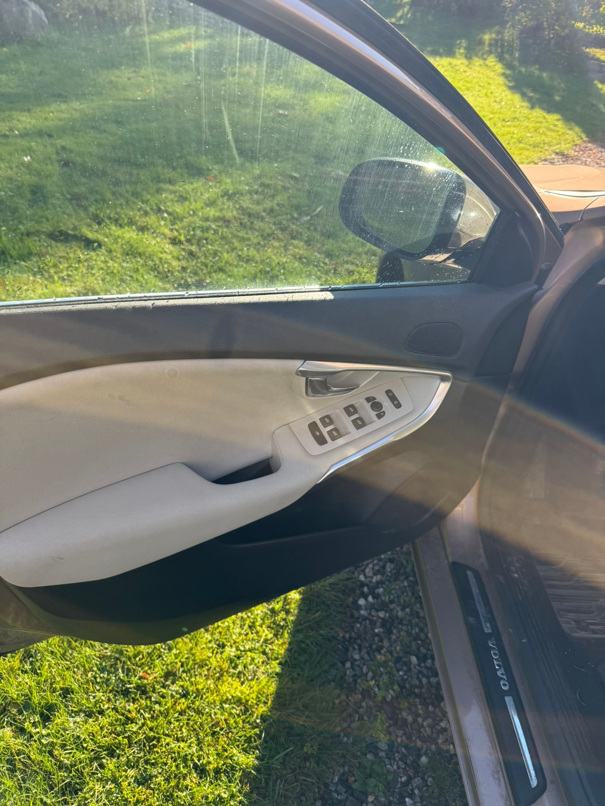 Volvo V40 D2 Manuell 2015, bild 7/8