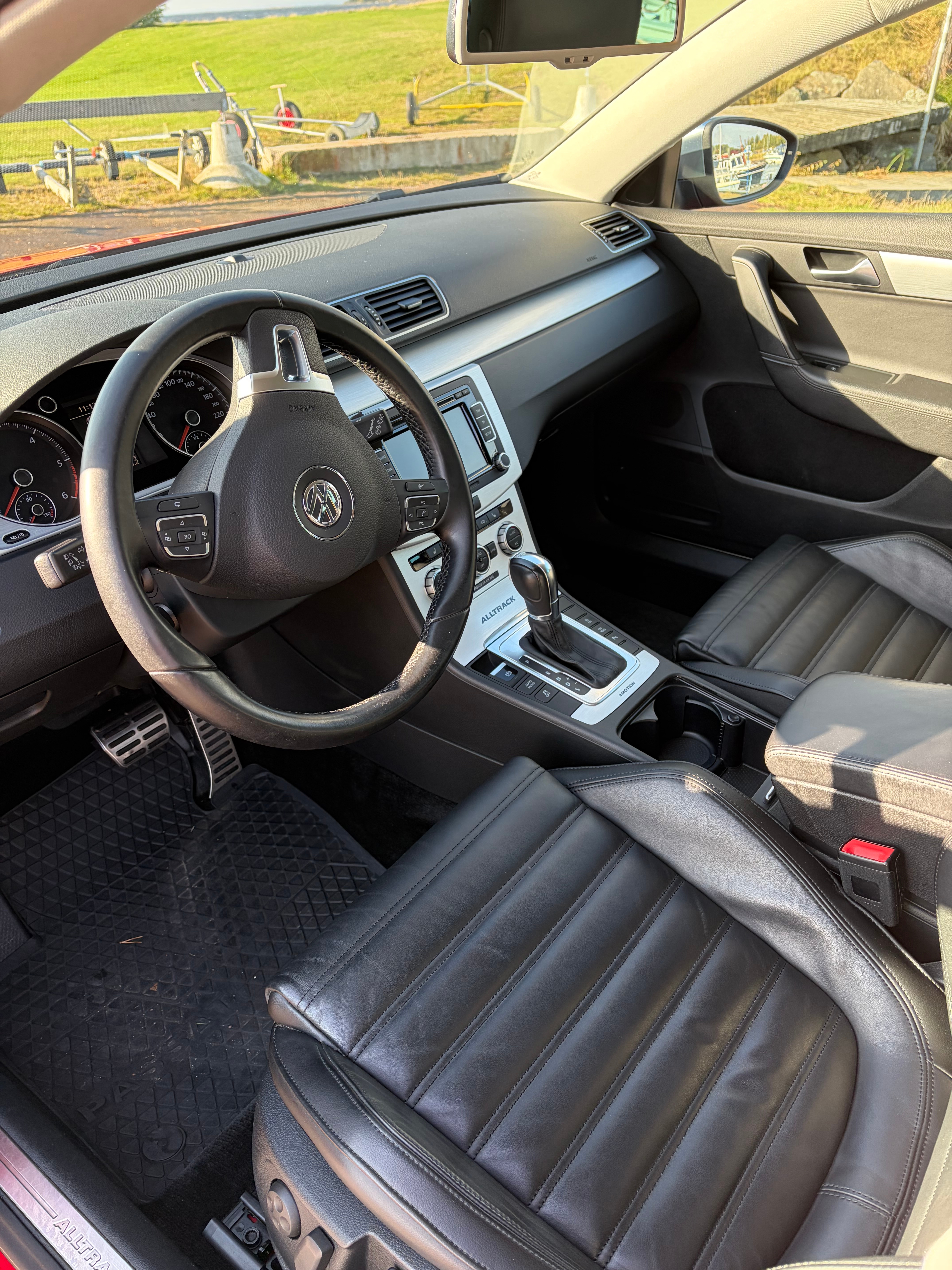 Volkswagen Passat 2014, kuva 6/10