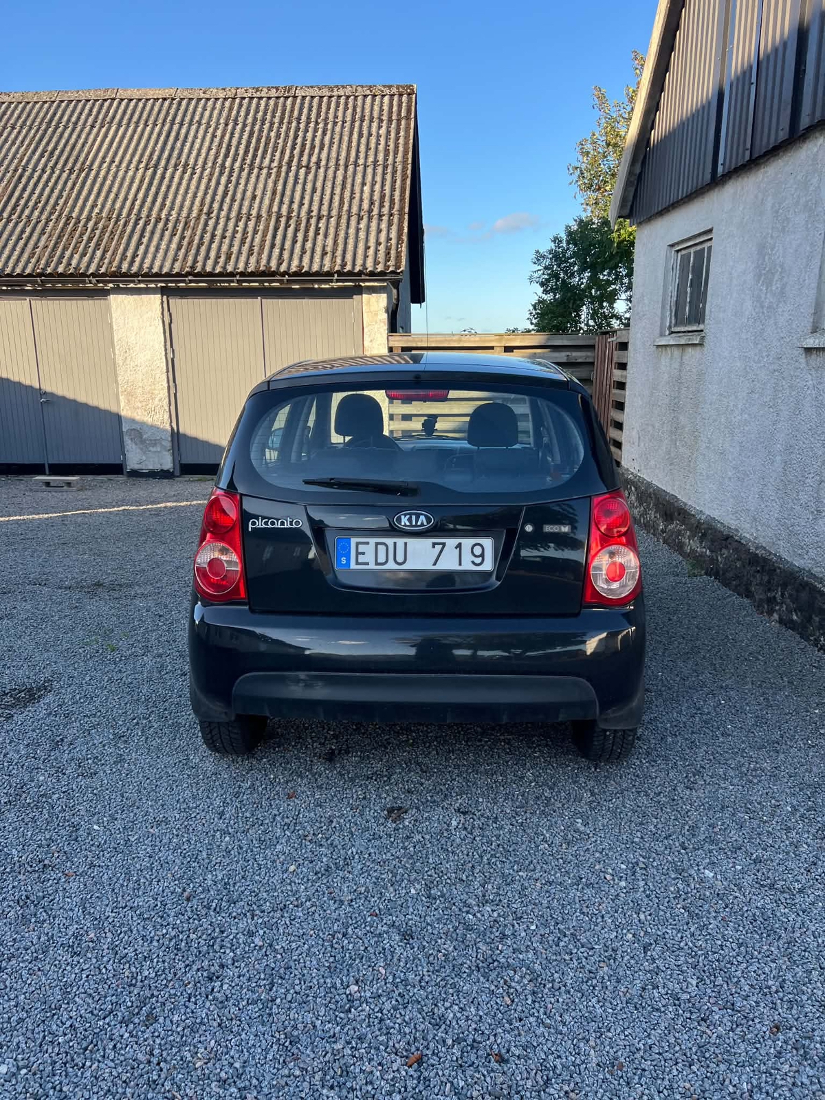 Kia Picanto 1.1 Manuell 2010, kuva 2/4