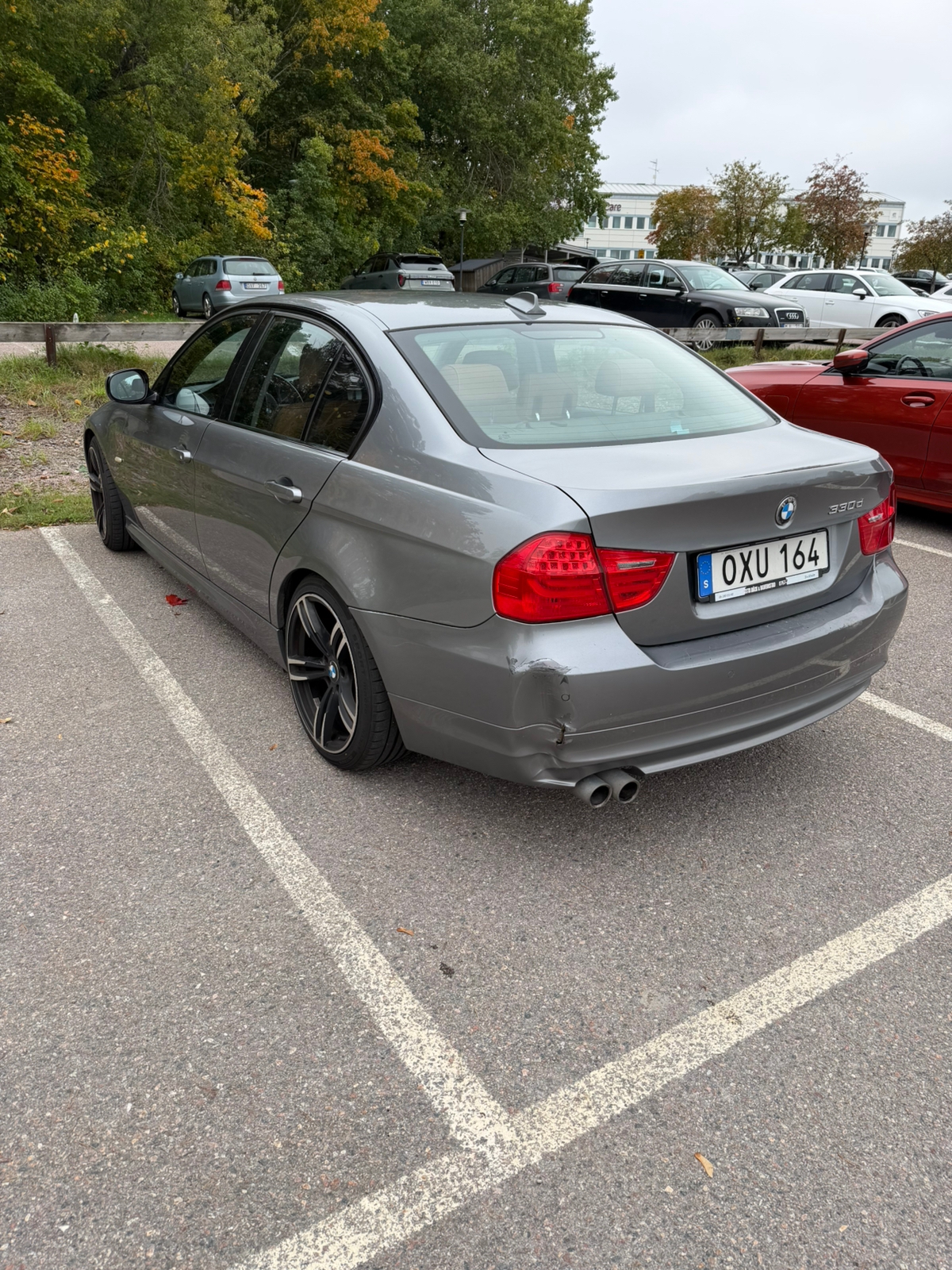 BMW 330 d Sedan Manuell 2010, photo 4/10