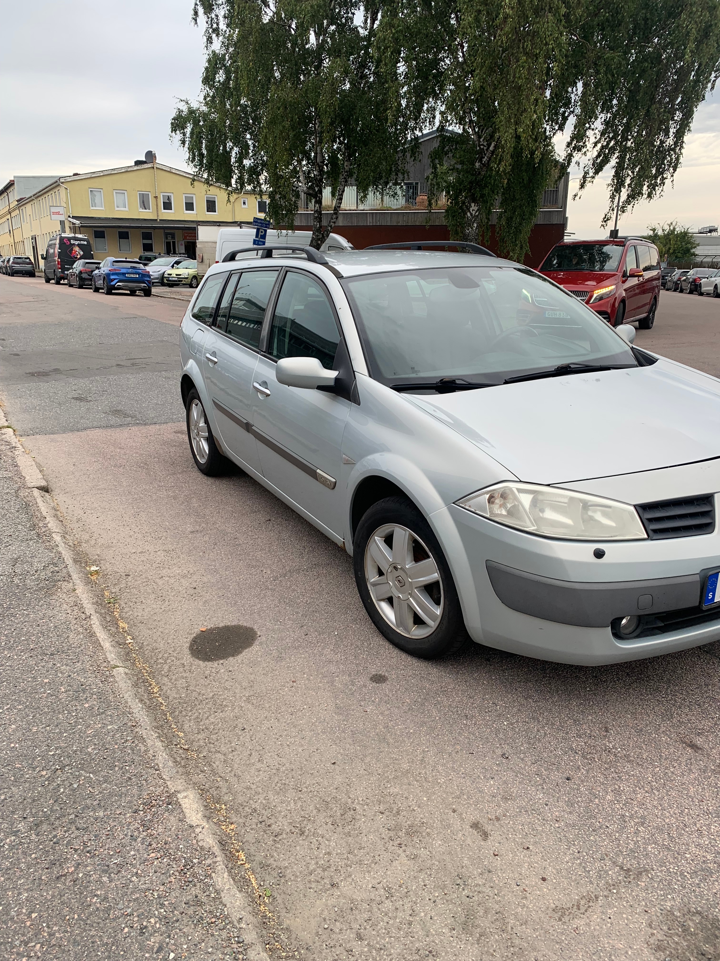 Renault Megane II Grandtour 1.6 Manuell 2004, bild 3/5