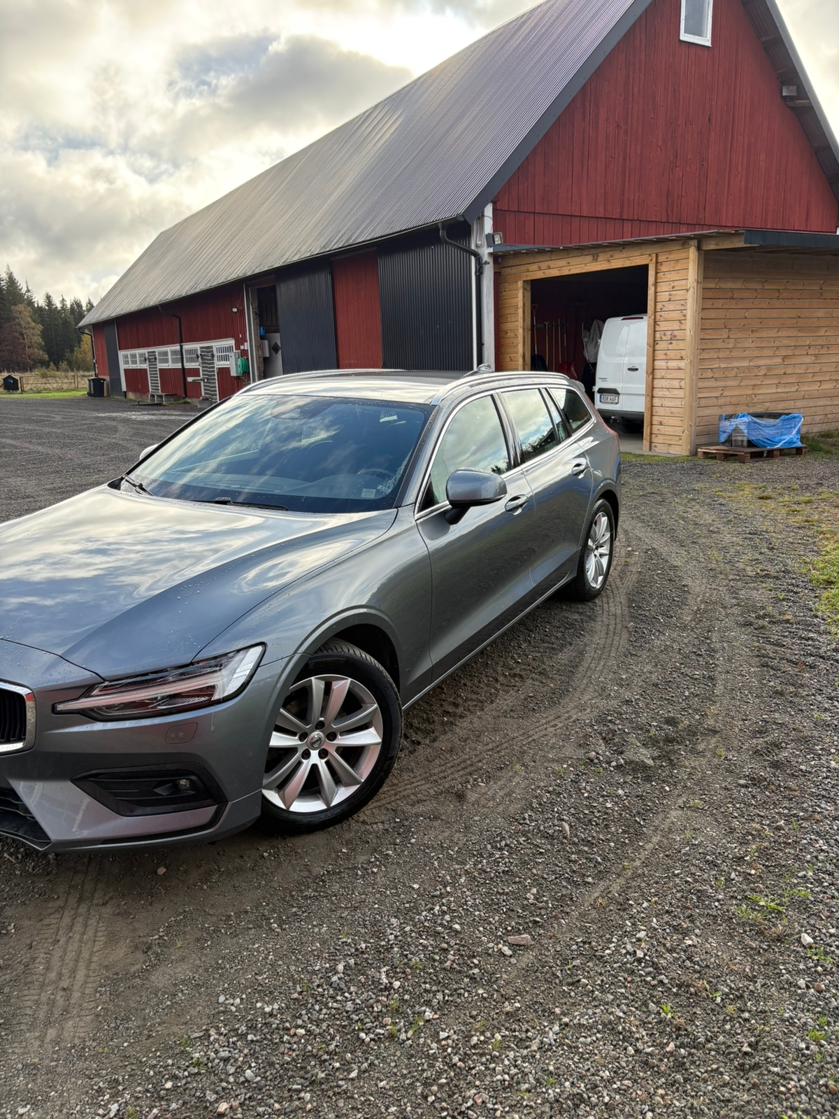 Volvo V60 D3 Geartronic 2019, bild 3/8