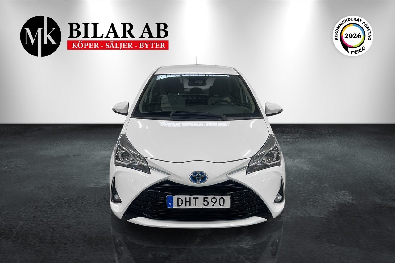 Toyota Yaris Hybrid e-CVT Active Euro 6 2018, photo 2/10