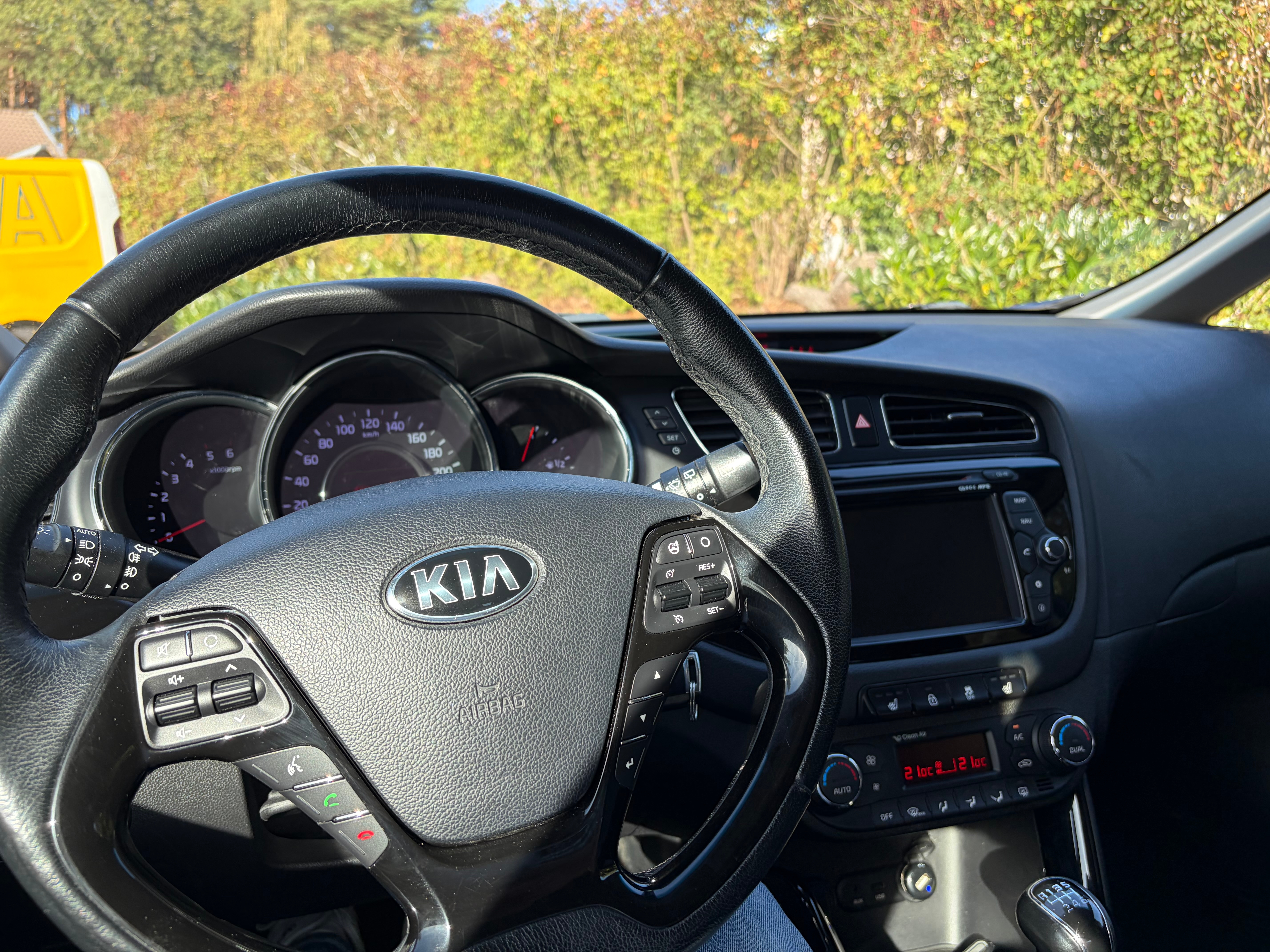 Kia Ceed _sw 1.6 CRDi Manuell 2015, photo 5/8