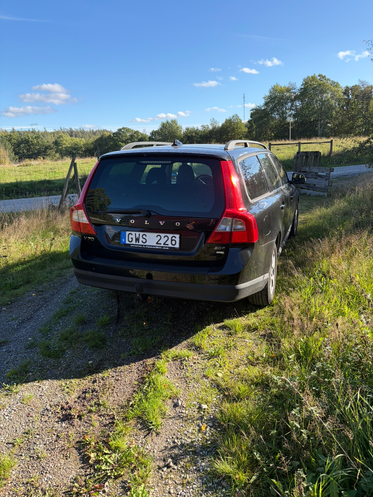 Volvo V70 2.0F Powershift 2010, kuva 2/4