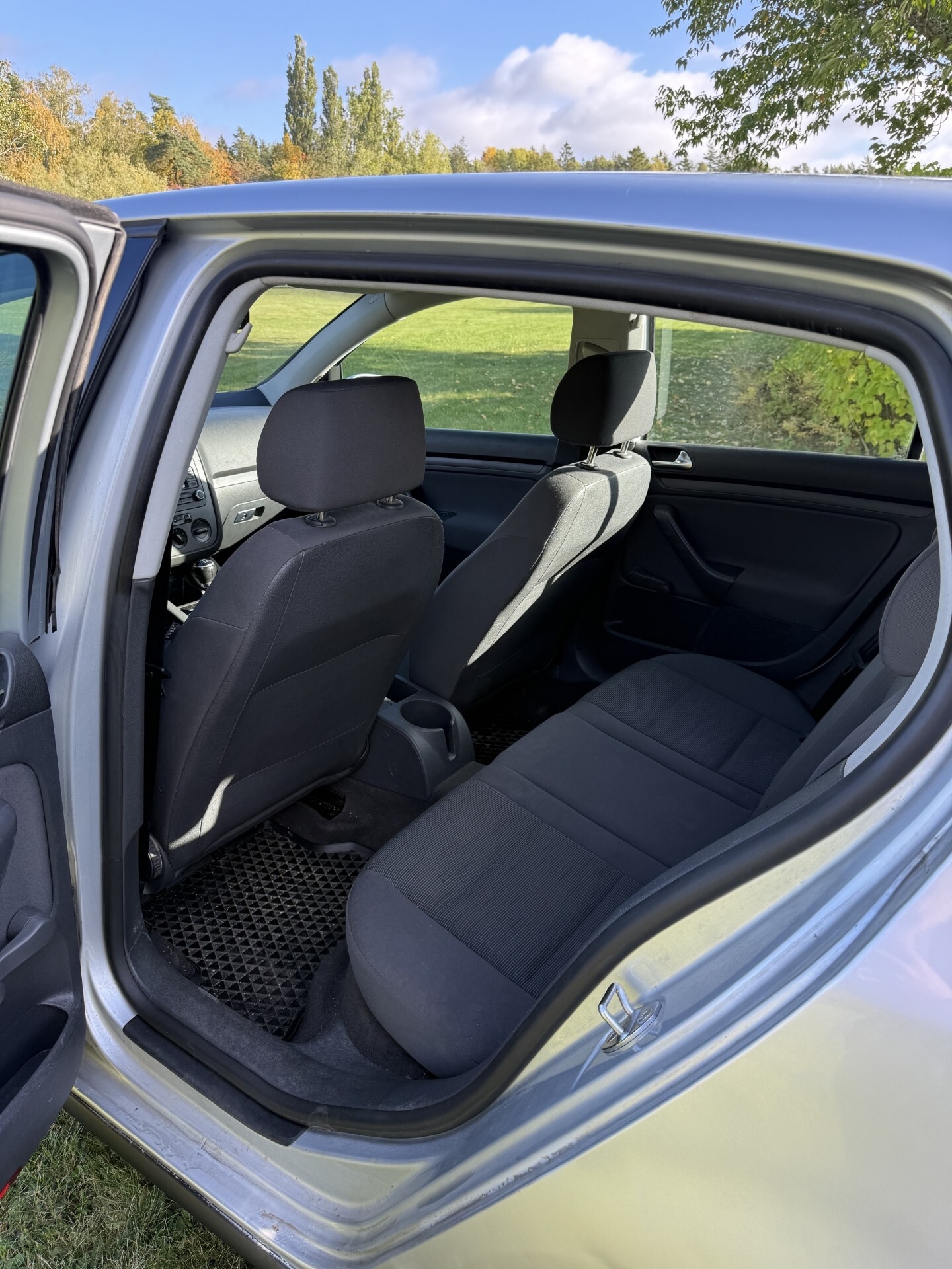 Volkswagen Golf V 5-dörrar 1.6 Manuell 2006, photo 7/8