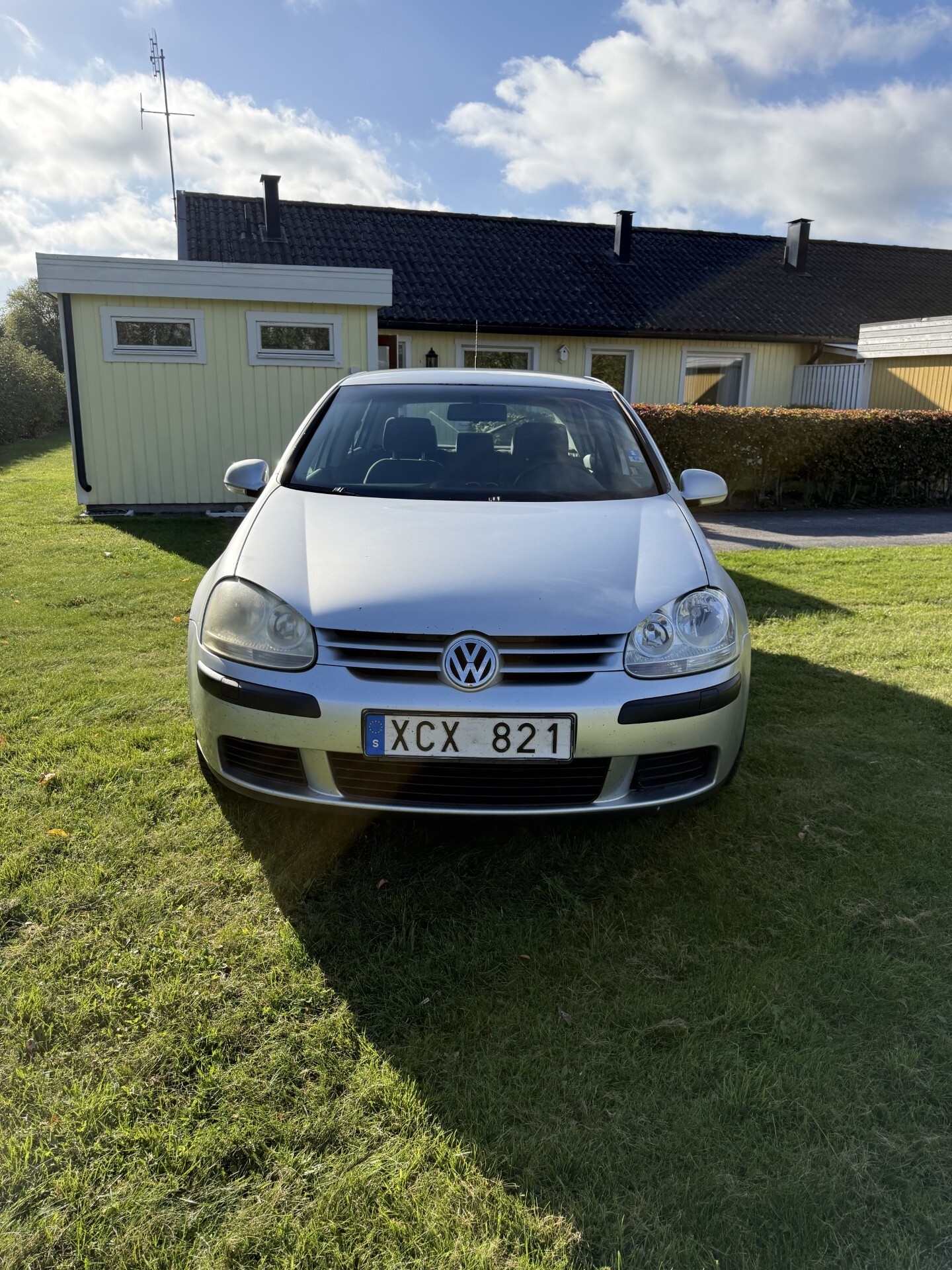 Volkswagen Golf V 5-dörrar 1.6 Manuell 2006, photo 2/8