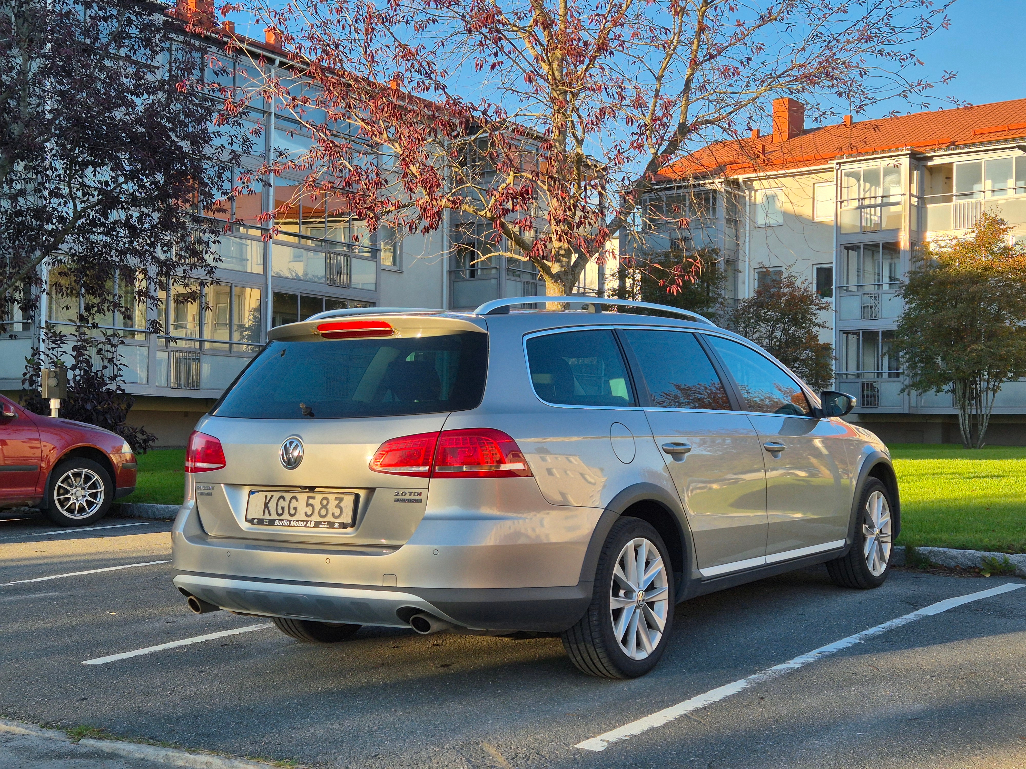 Volkswagen Passat 2015, kuva 2/7