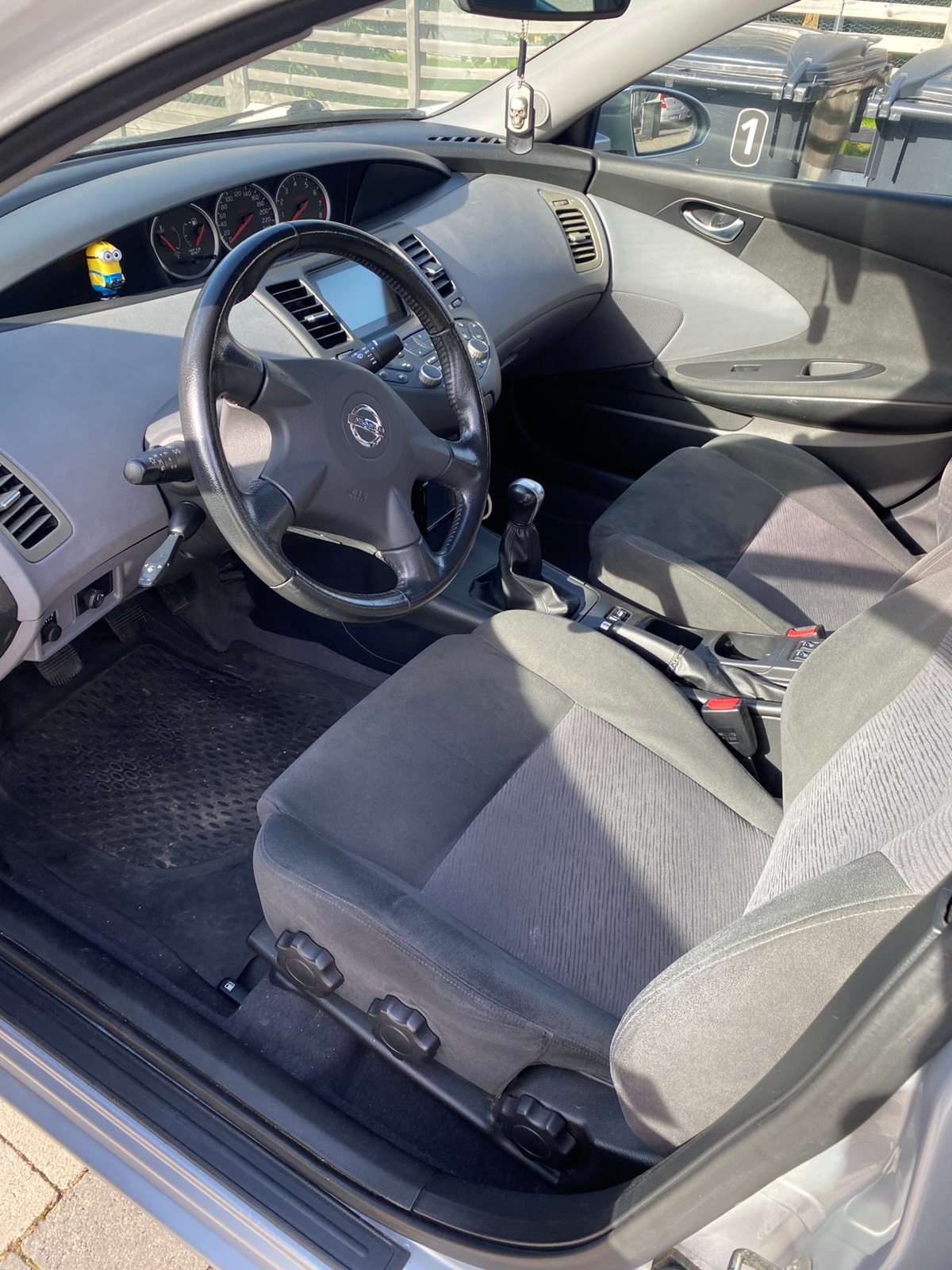 Nissan Primera Sedan 1.8 Manuell 2002, bild 3/5