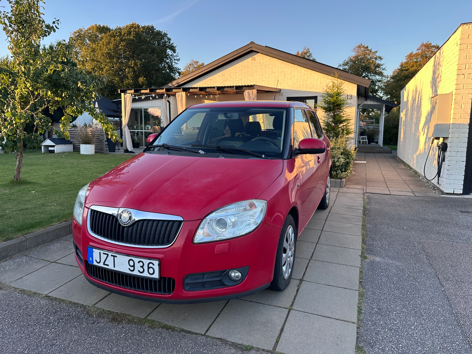 Skoda Fabia 1.4 Manuell 2010, bild 2/5