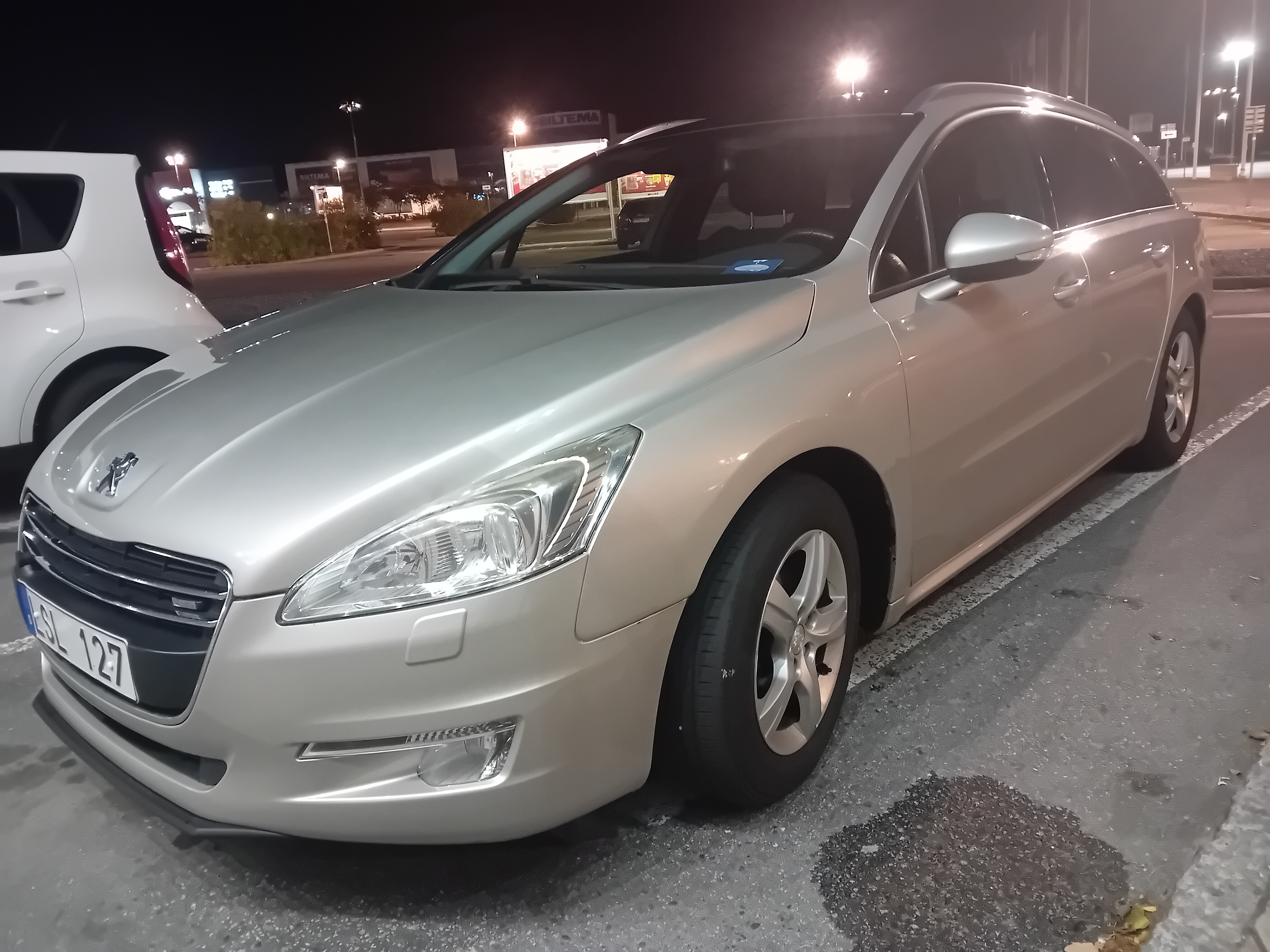Peugeot 508 SW 1.6 e-HDi 110 FAP 8v EGS 2011, kuva 2/6