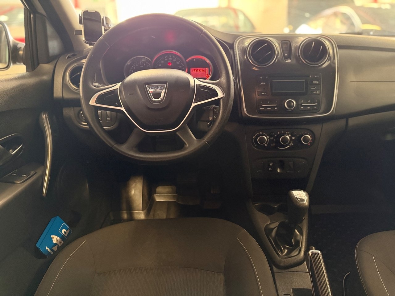 Dacia Logan 2017, photo 7/10