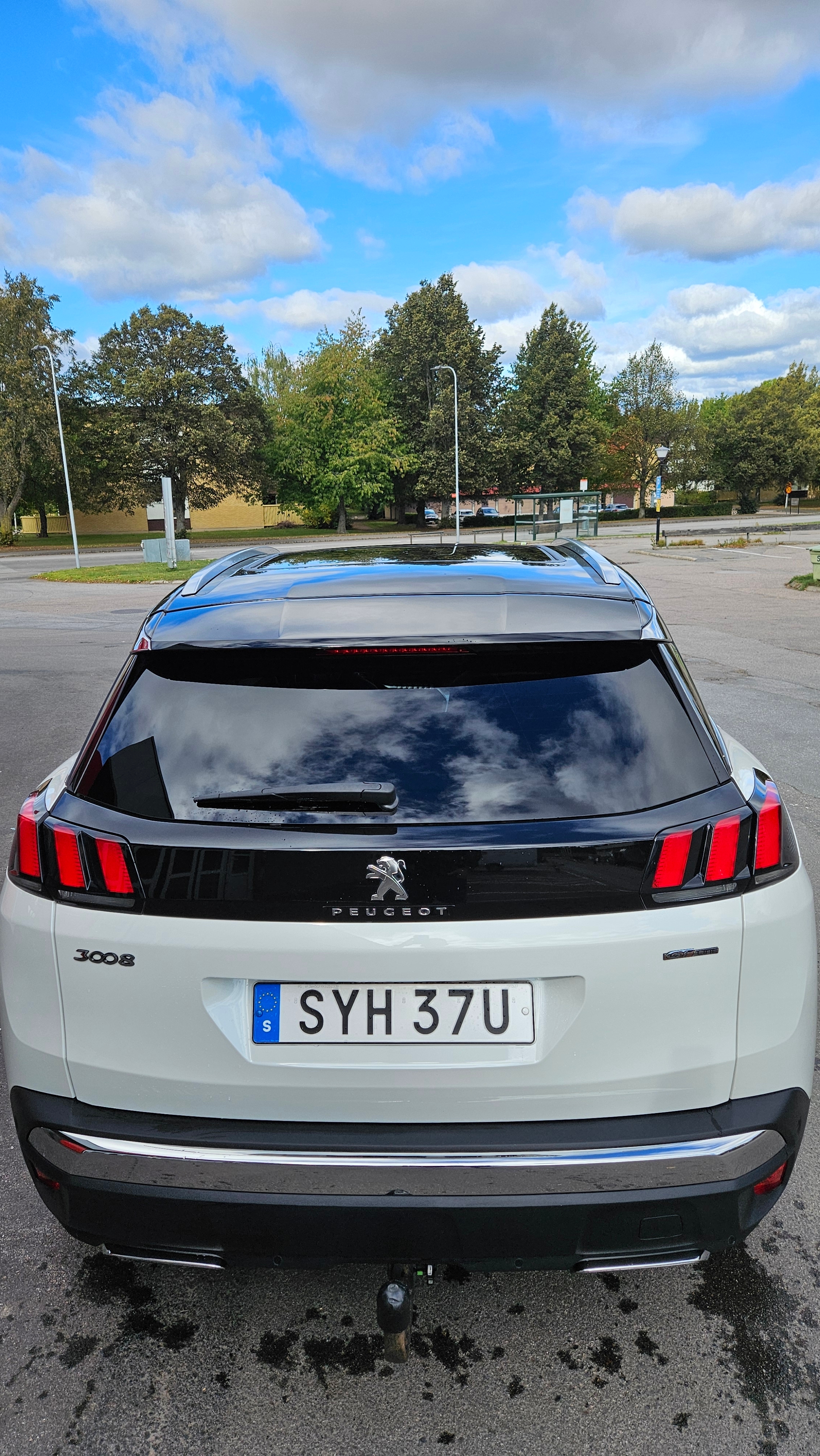 Peugeot 3008 1.6 PureTech 180 EAT 2019, kuva 3/5