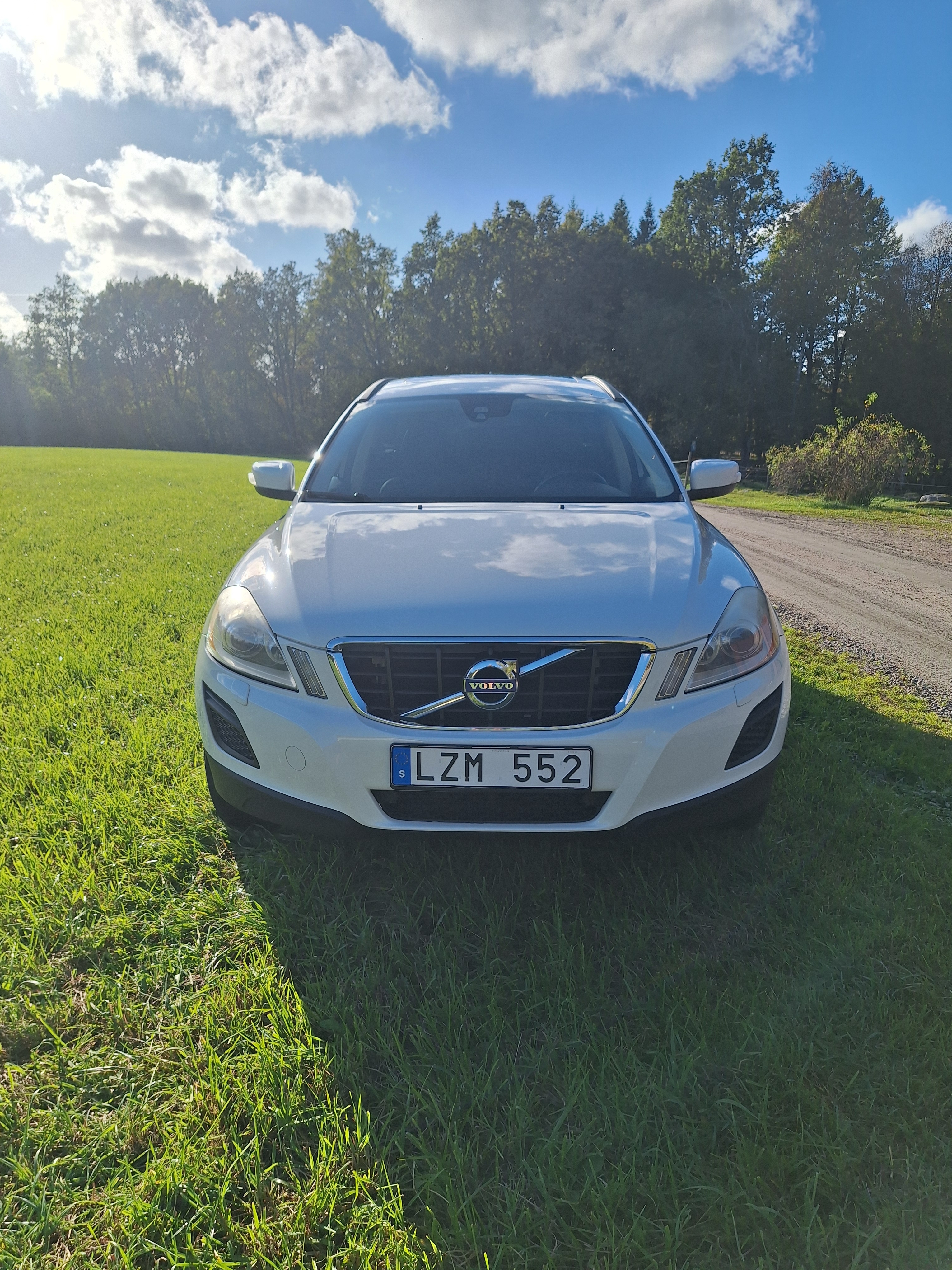 Volvo XC60 DRIVe Manuell 2012, bild 2/6