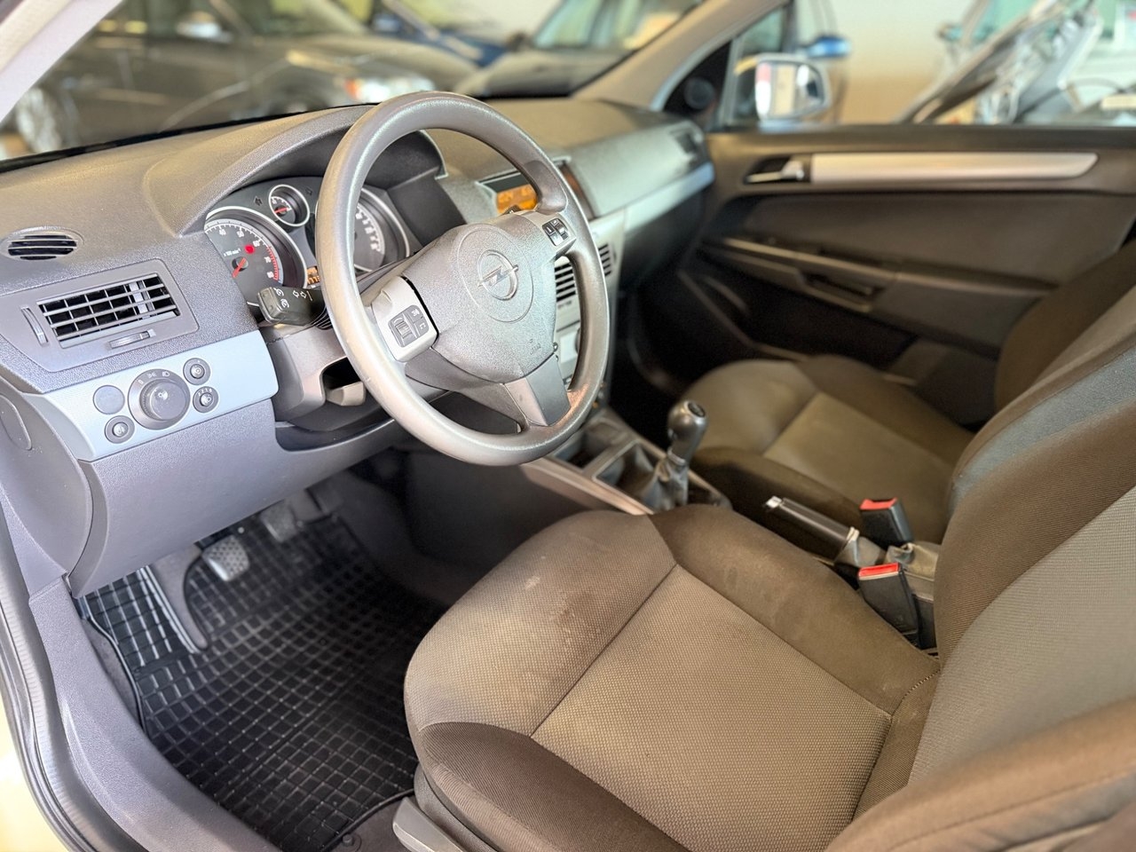 Opel Astra 1.6/ 5-DÖRRARS/ BESIKTAD 2005, photo 4/9