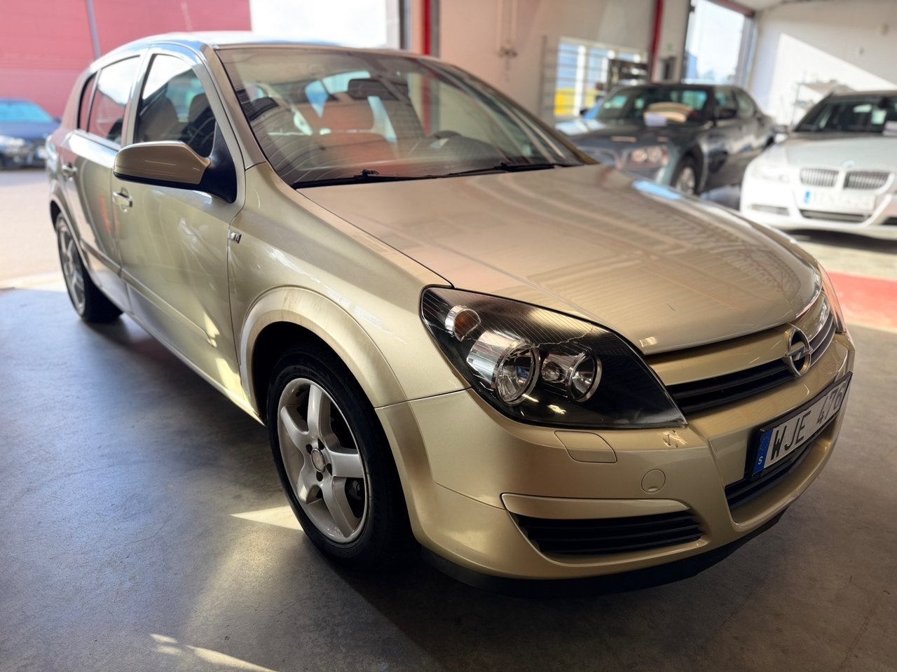 Opel Astra 1.6/ 5-DÖRRARS/ BESIKTAD 2005, photo 2/9
