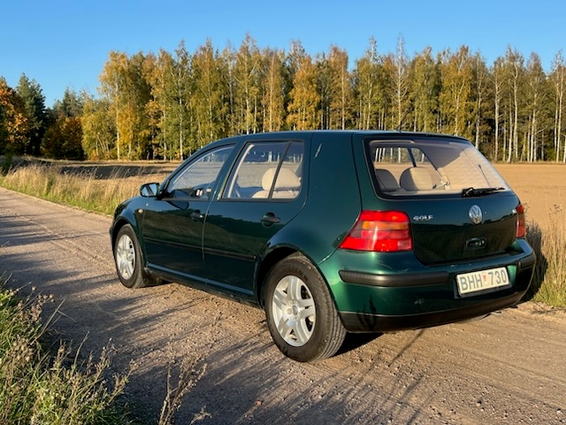 Volkswagen Golf IV 5-dörrar 1.6 Manuell 1999, kuva 4/10