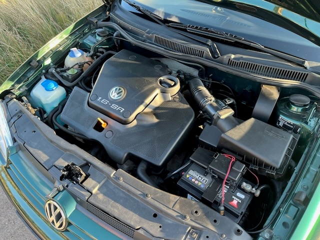 Volkswagen Golf IV 5-dörrar 1.6 Manuell 1999, kuva 7/10