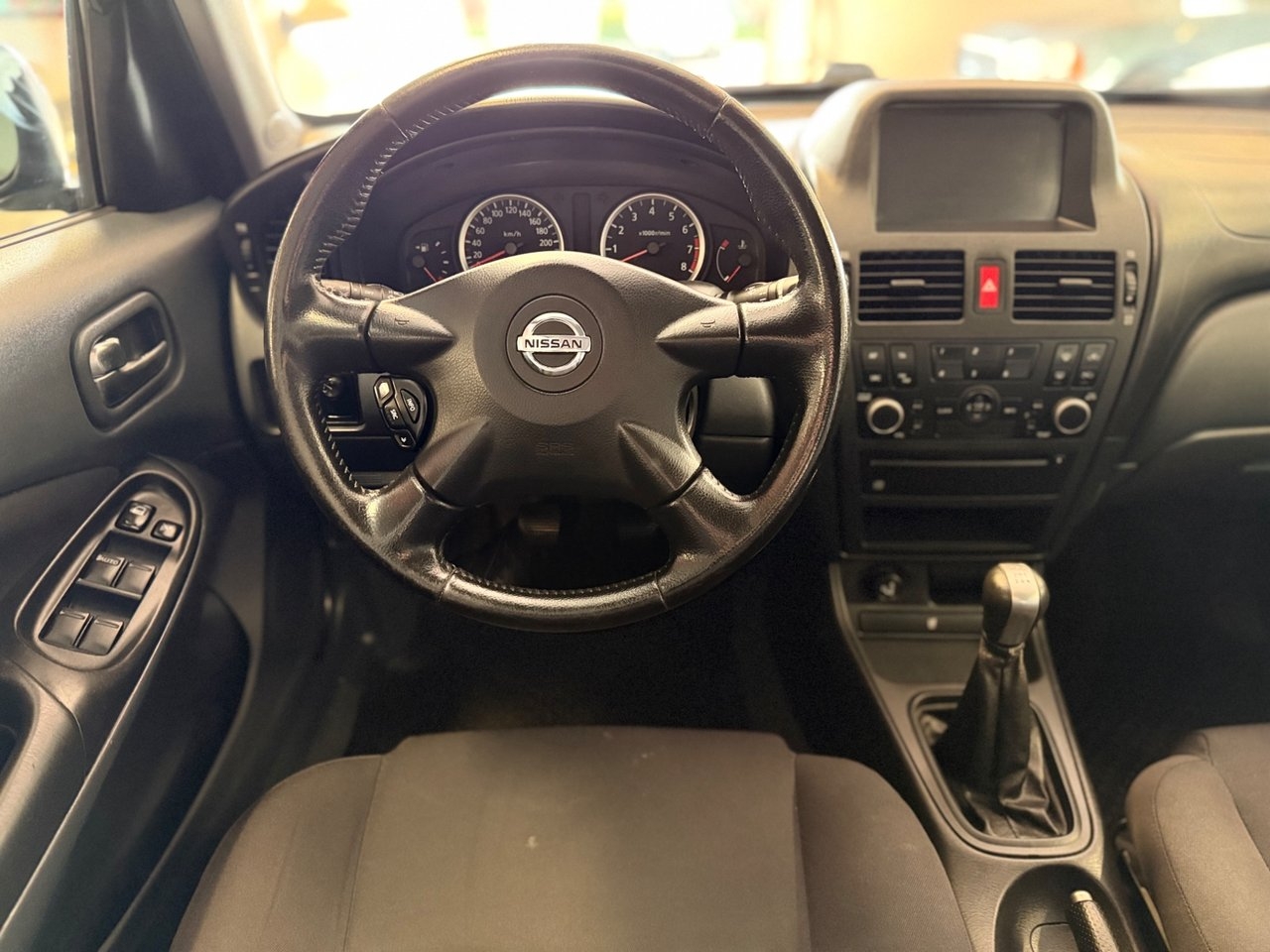 Nissan Almera 2004, photo 7/10