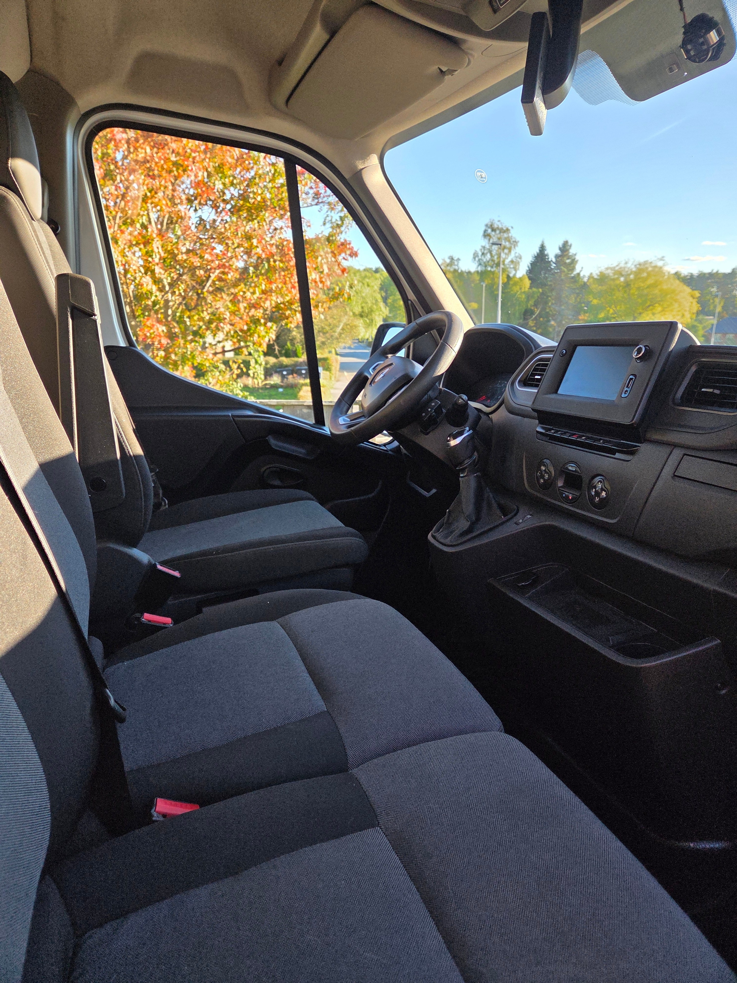Renault Master 3.5 T 2.3 dCi Manuell 2020, photo 5/10