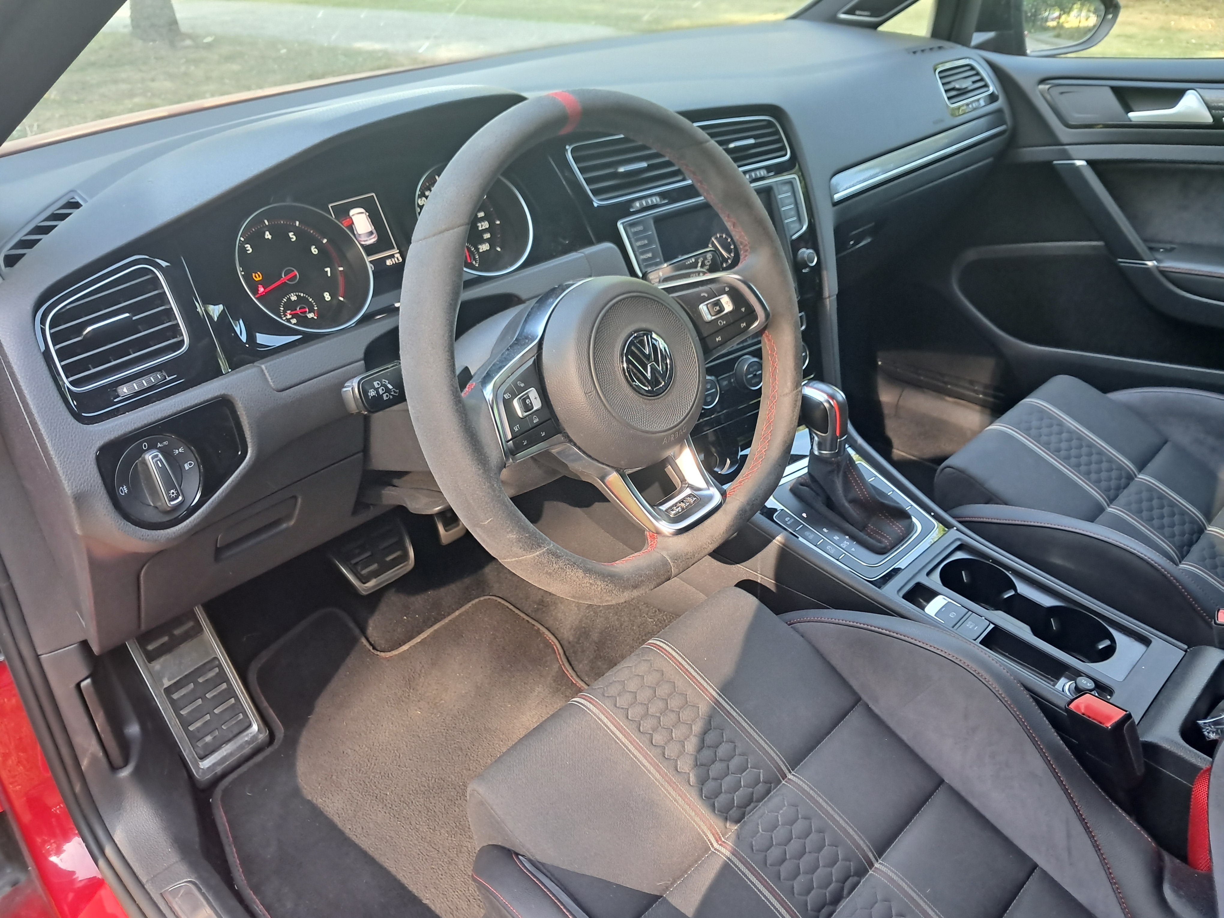Volkswagen Golf 2016, kuva 5/6
