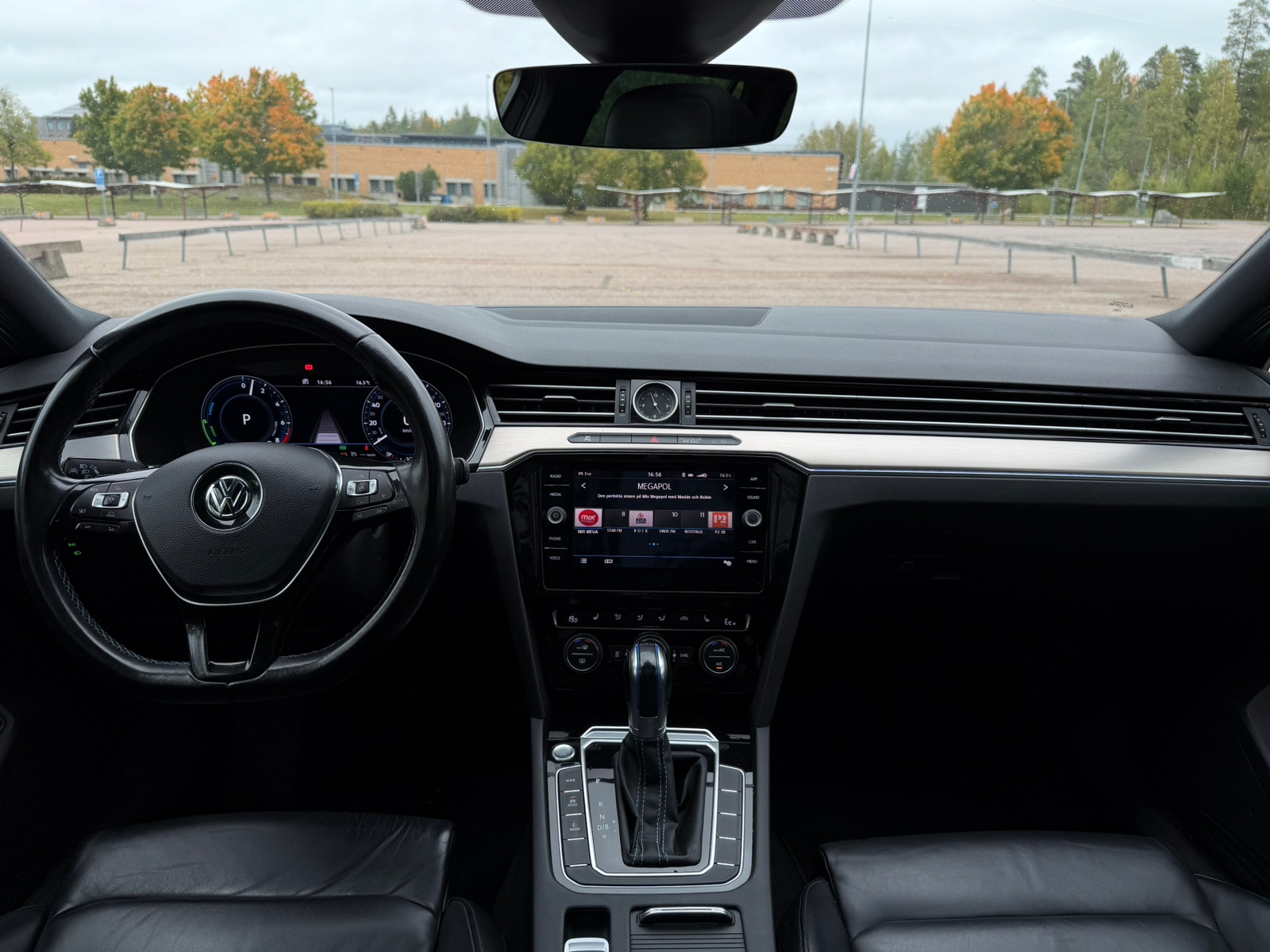 Volkswagen Passat 2018, kuva 3/10