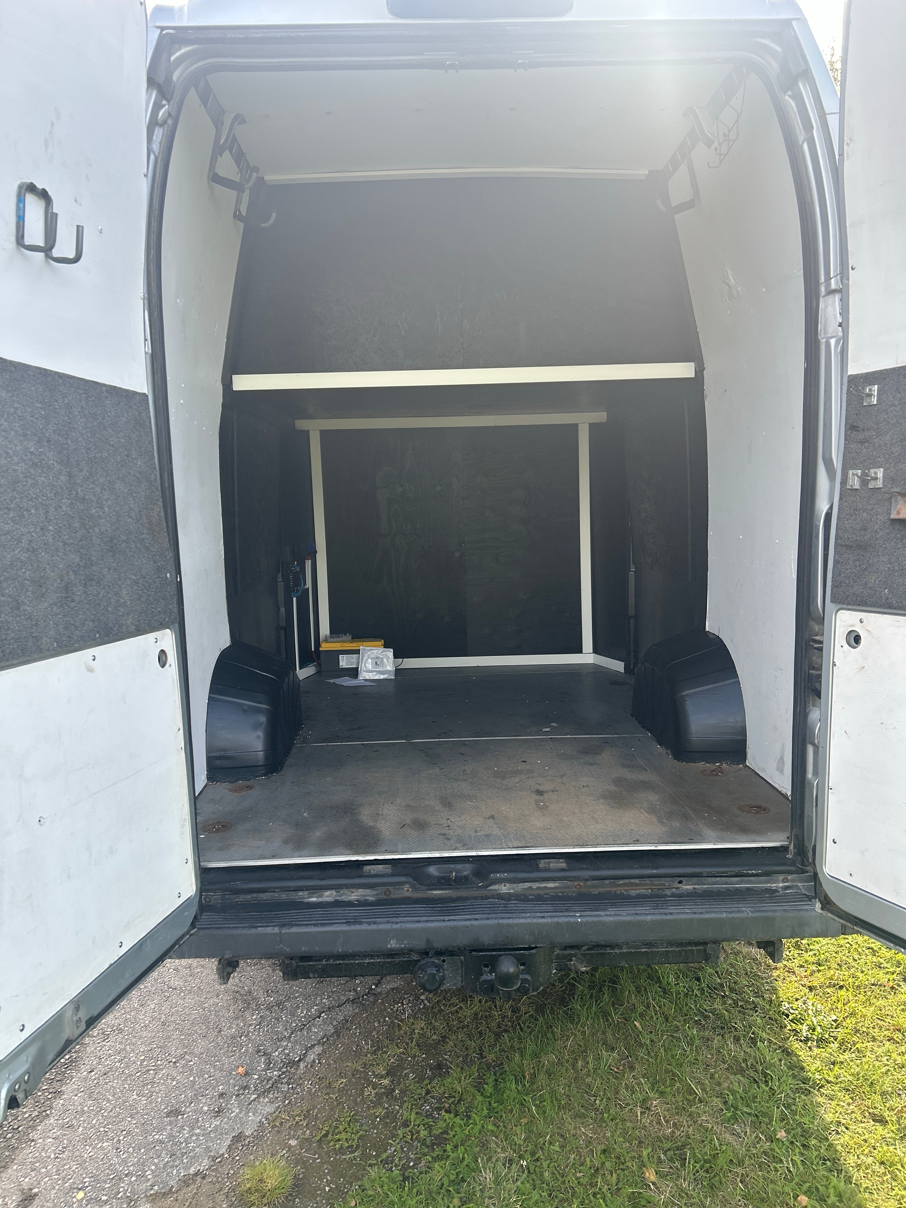 Peugeot Boxer Van 335 3.0 HDi Manuell 2008, bild 2/6