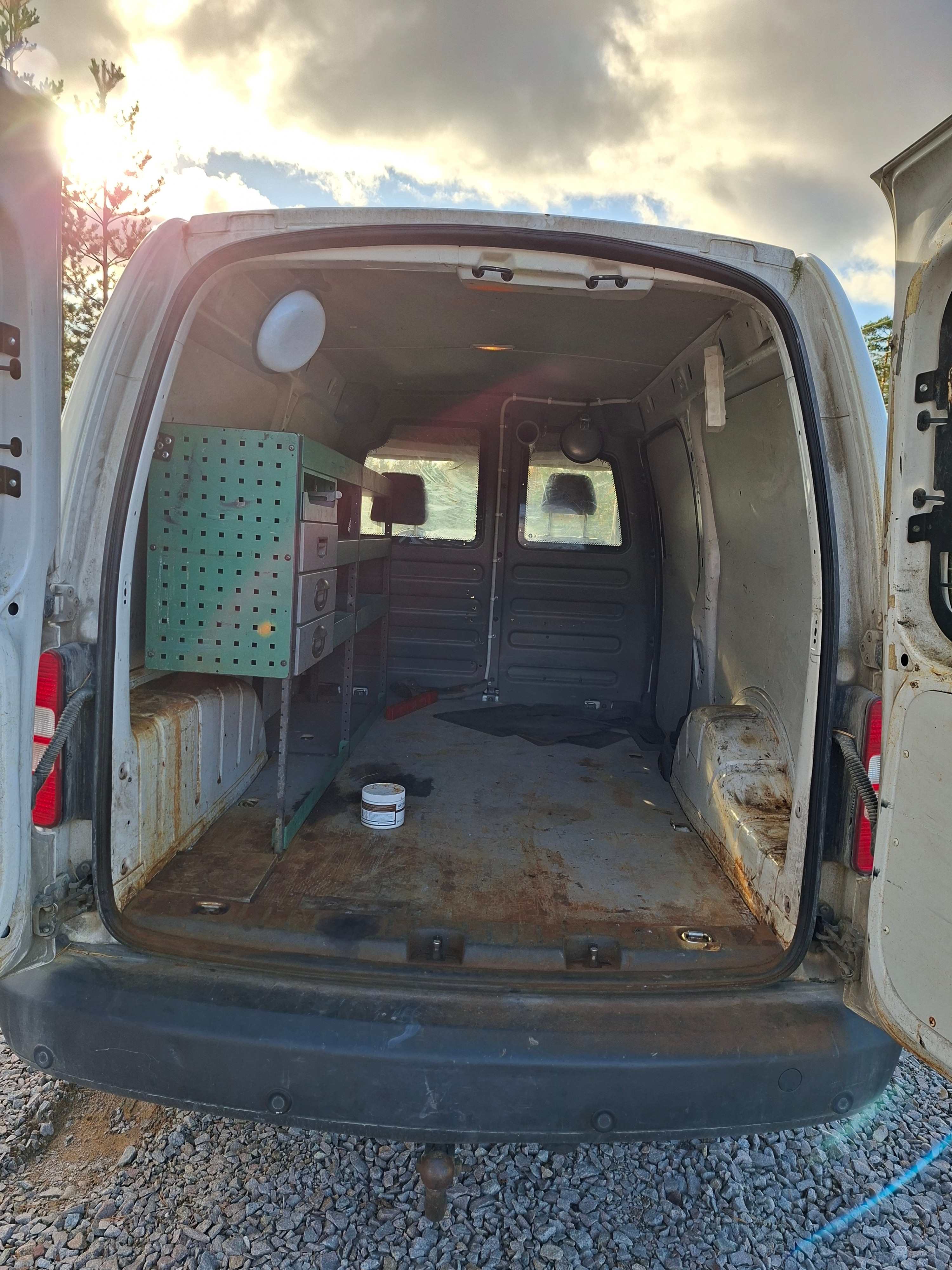 Volkswagen Caddy Maxi 2013, kuva 6/6