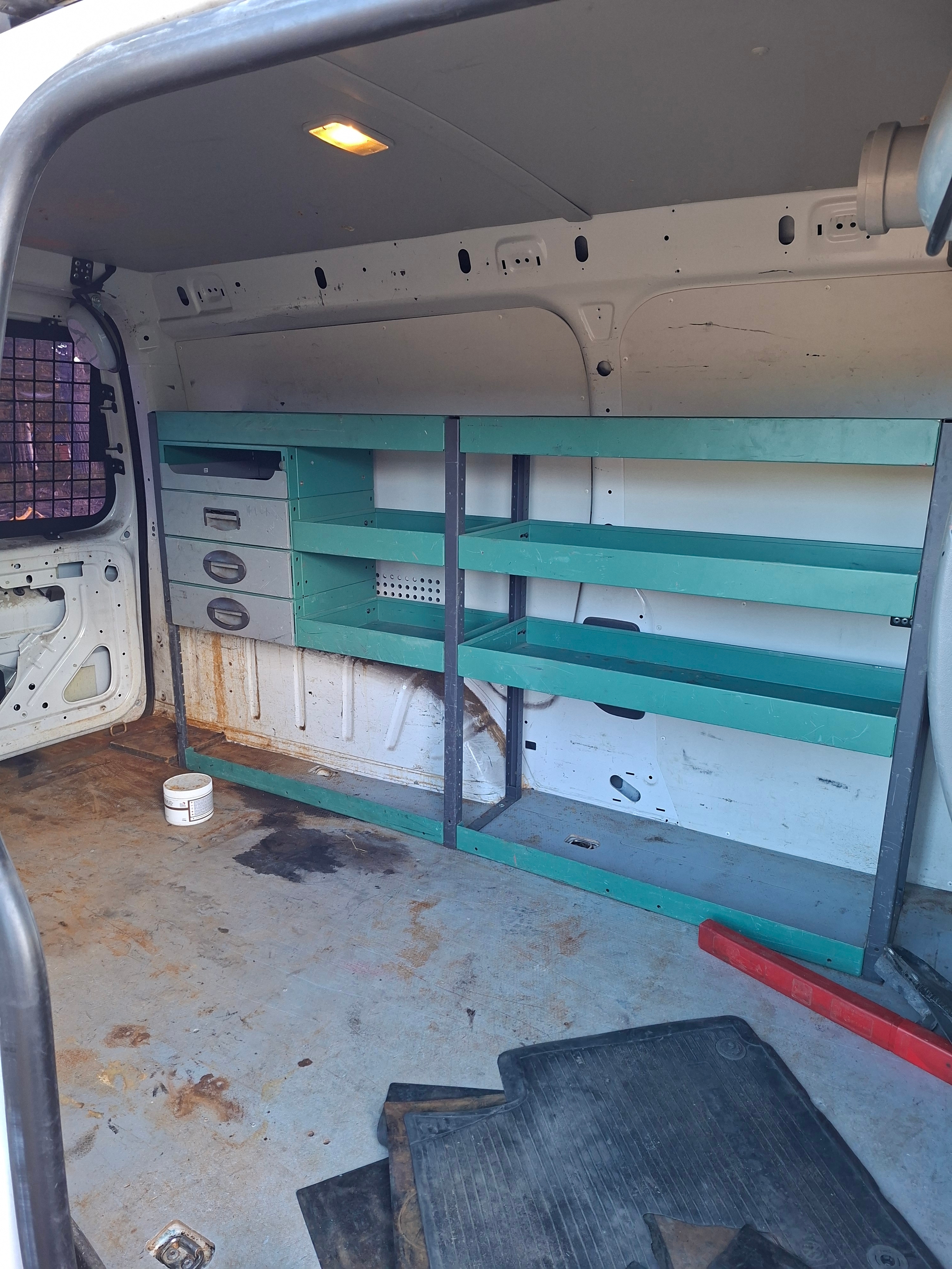 Volkswagen Caddy Maxi 2013, kuva 5/6