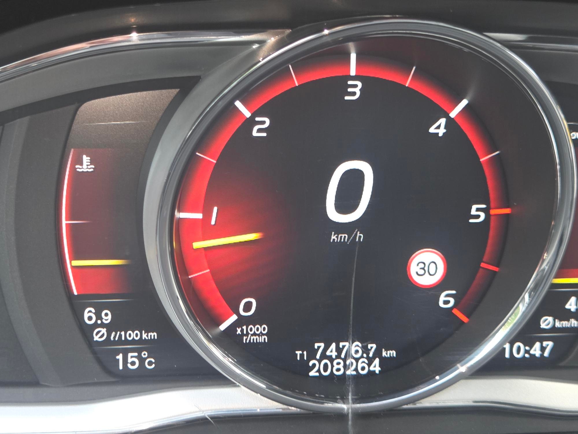 Volvo XC60 D4 AWD Manuell 2017, kuva 8/8