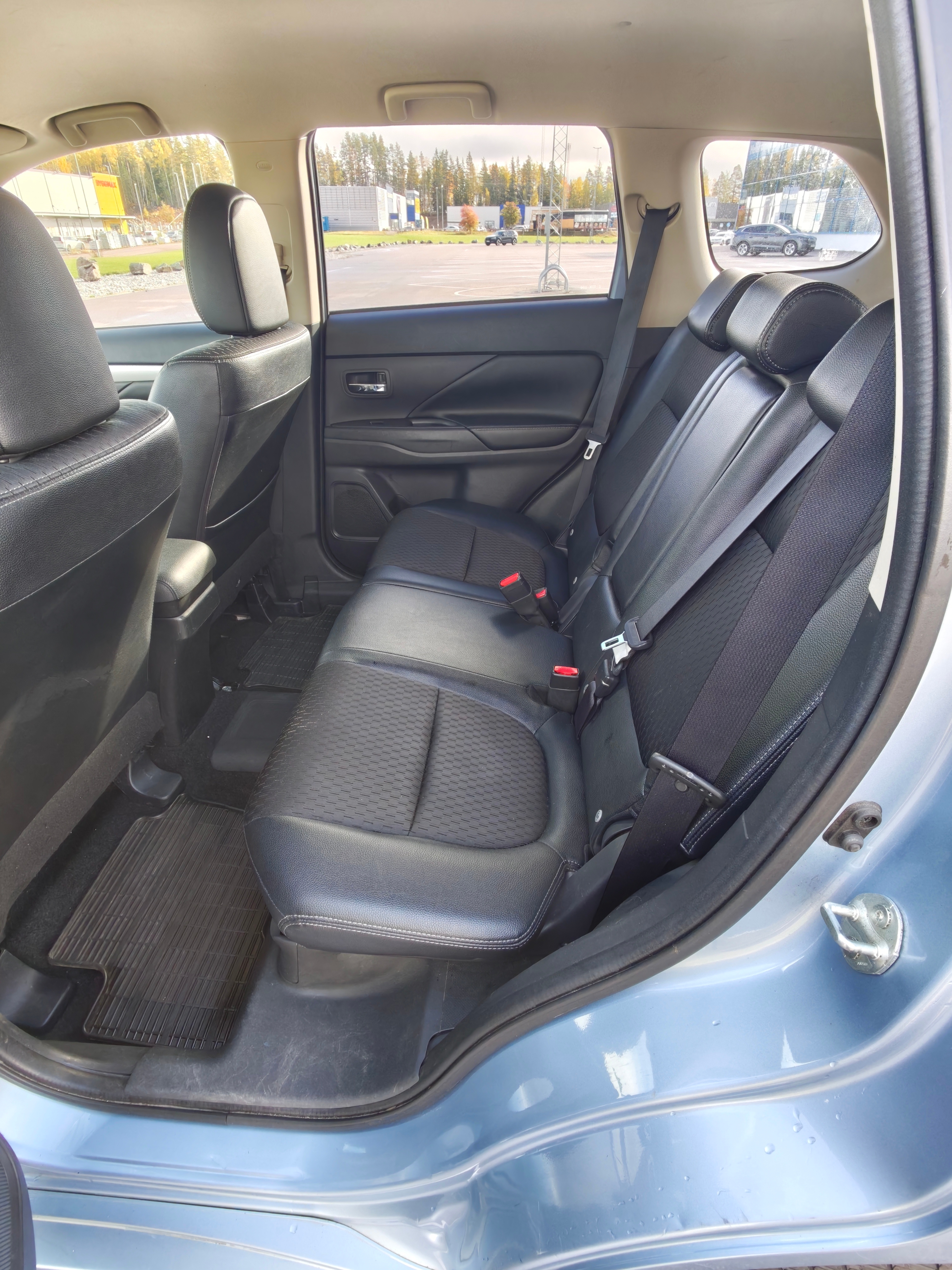 Mitsubishi Outlander PHEV CVT 2014, bild 5/10