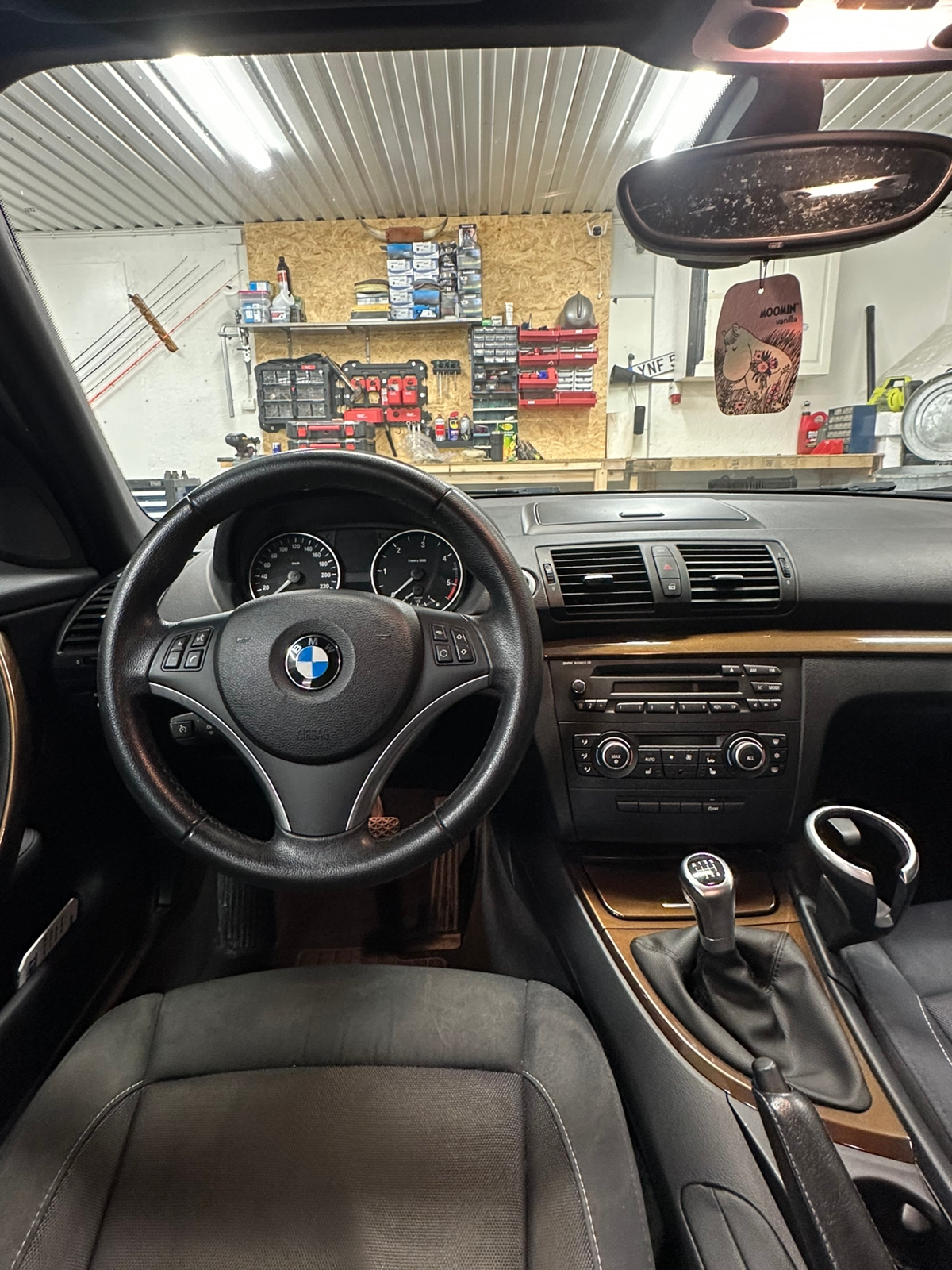 BMW 118 d 5-dörrars Manuell 2010, photo 6/9