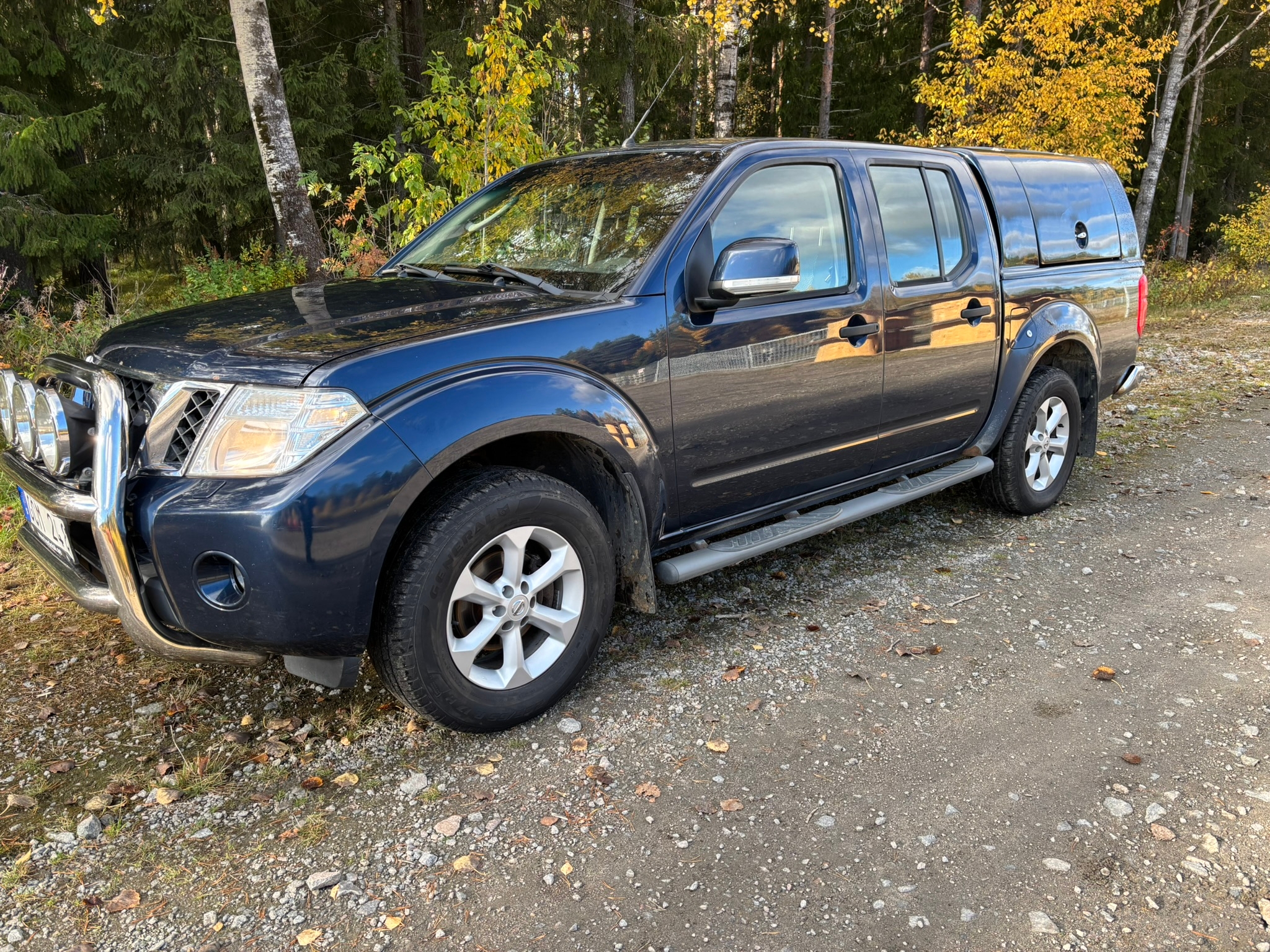 Nissan Navara 2011, kuva 2/10