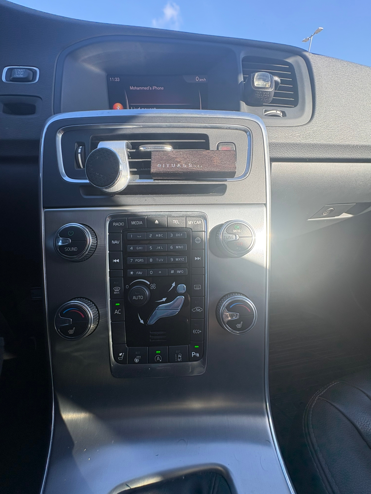 Volvo V60 D4 Geartronic 2018, bild 5/6