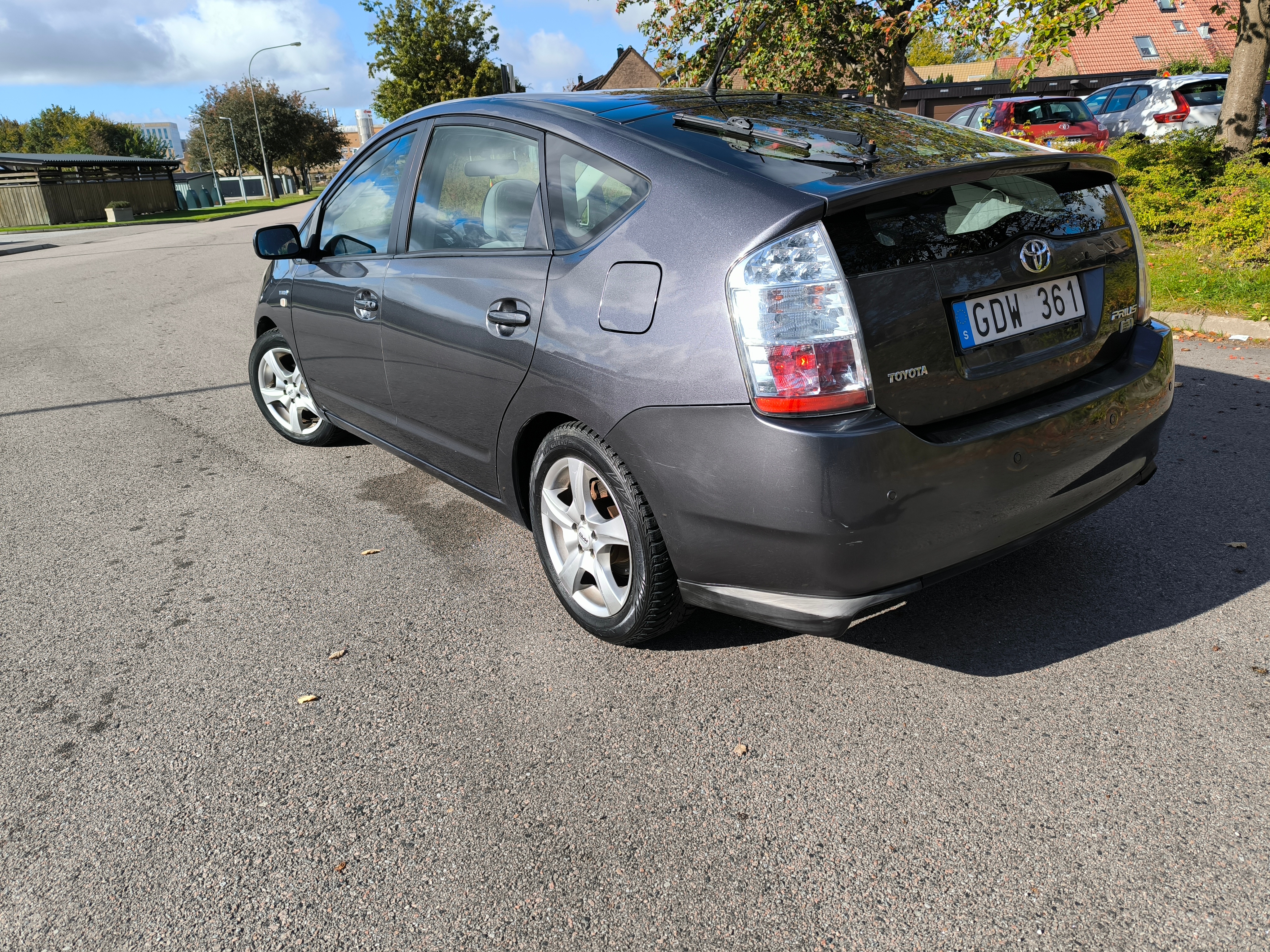 Toyota Prius 1.5 VVT-i + 3CM CVT 2007, kuva 2/10