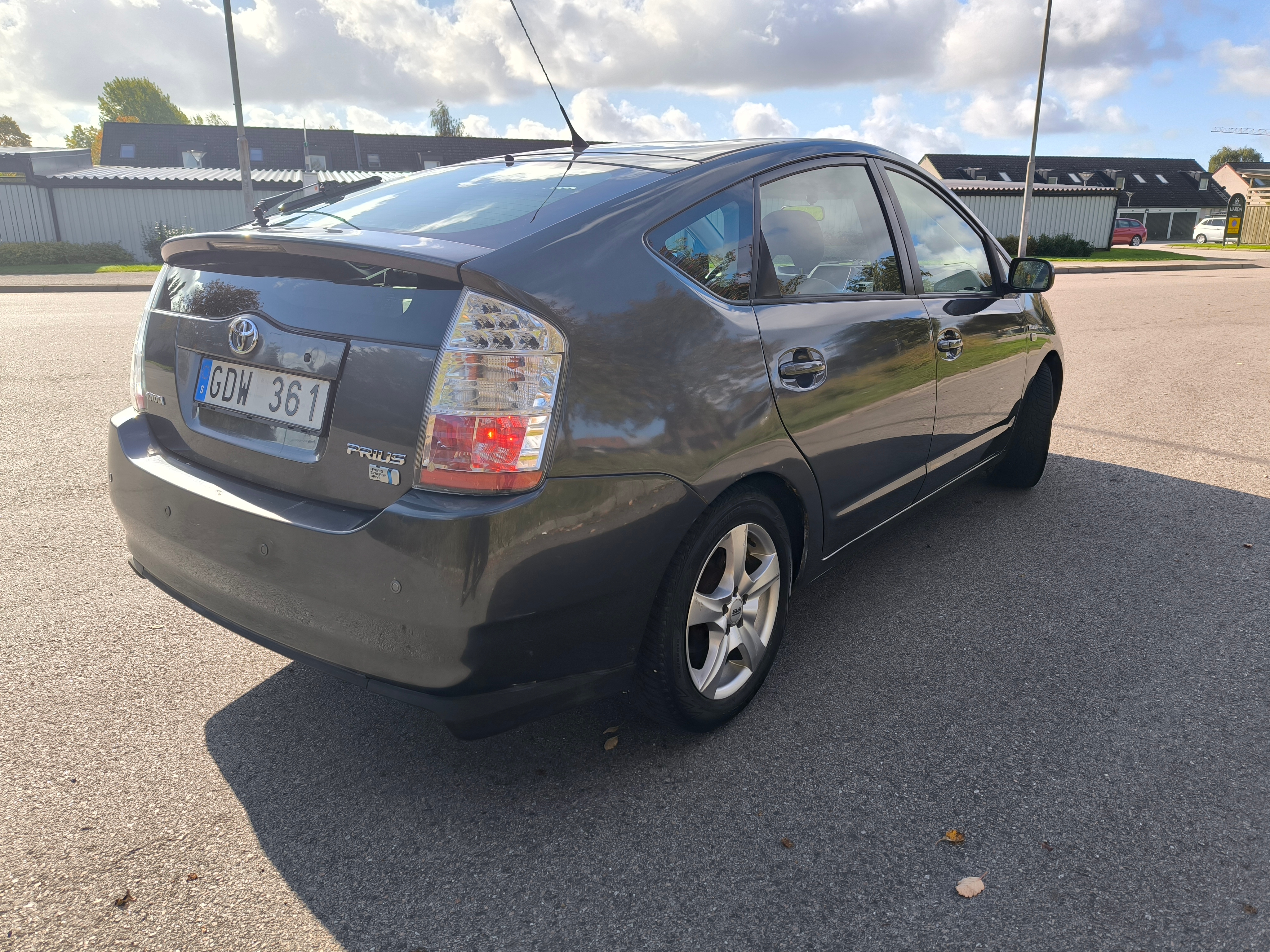 Toyota Prius 1.5 VVT-i + 3CM CVT 2007, kuva 4/10